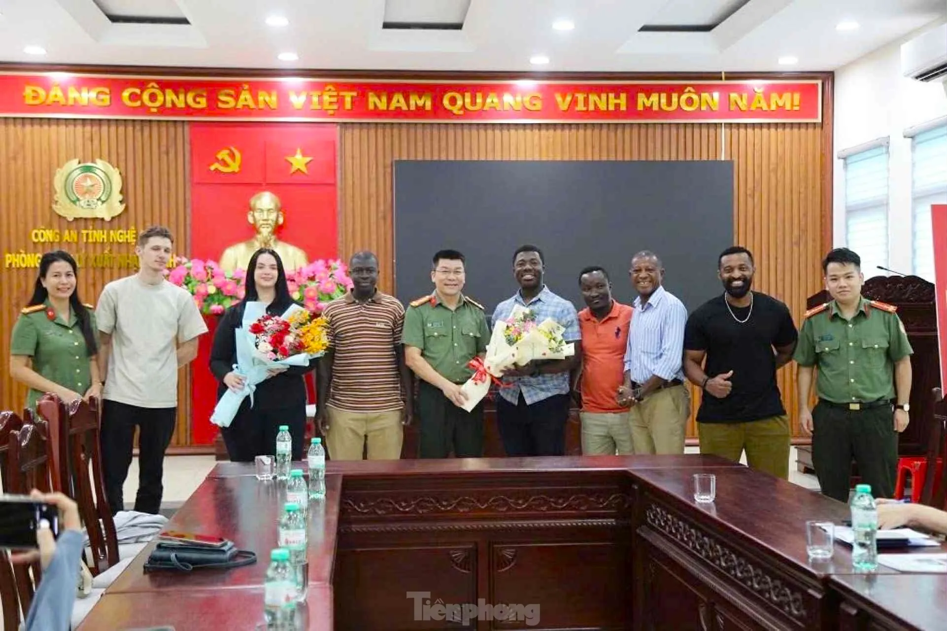 Người nước ngoài được cấp tài khoản định danh điện tử mức độ 2: ‘Cảm ơn Việt Nam!’ ảnh 13