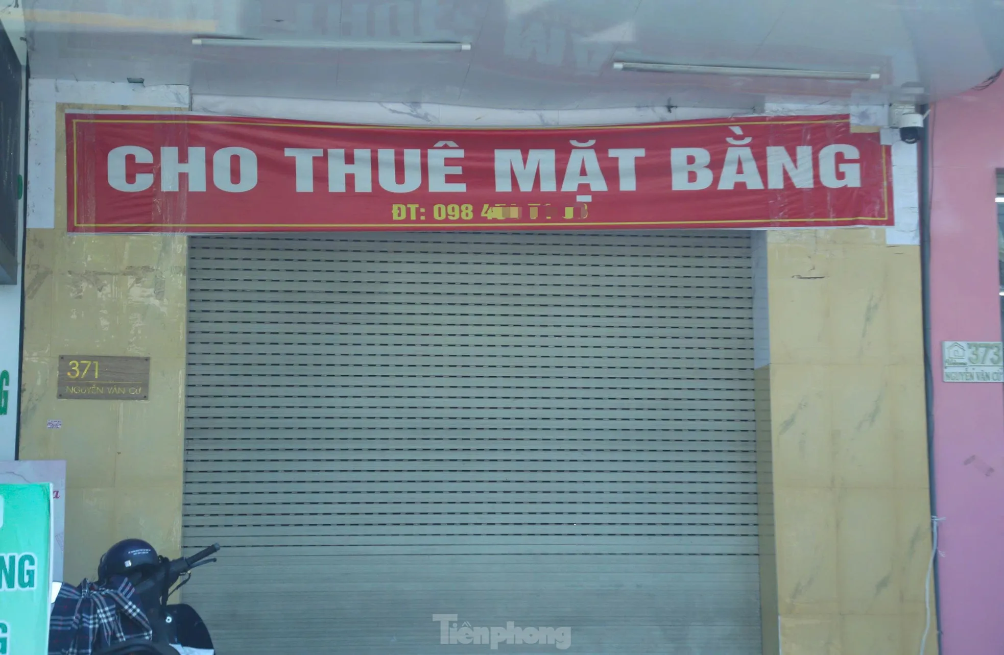 Loạt mặt bằng kinh doanh ở Nghệ An đóng cửa, treo biển nghỉ bán ảnh 5