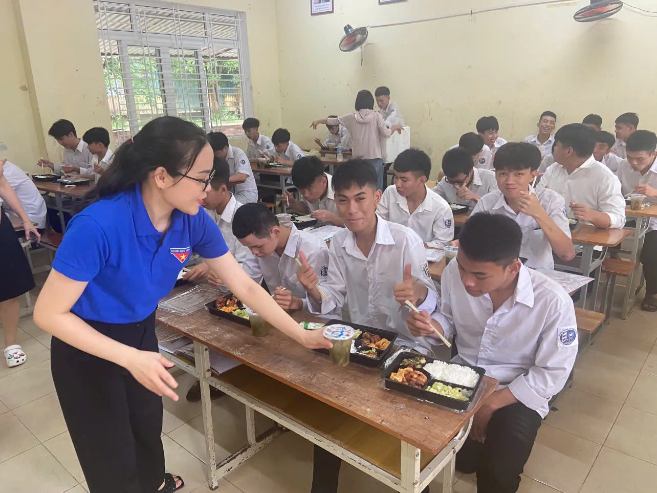 Dấu ấn tiếp sức mùa thi của tuổi trẻ Hà Tĩnh ảnh 13