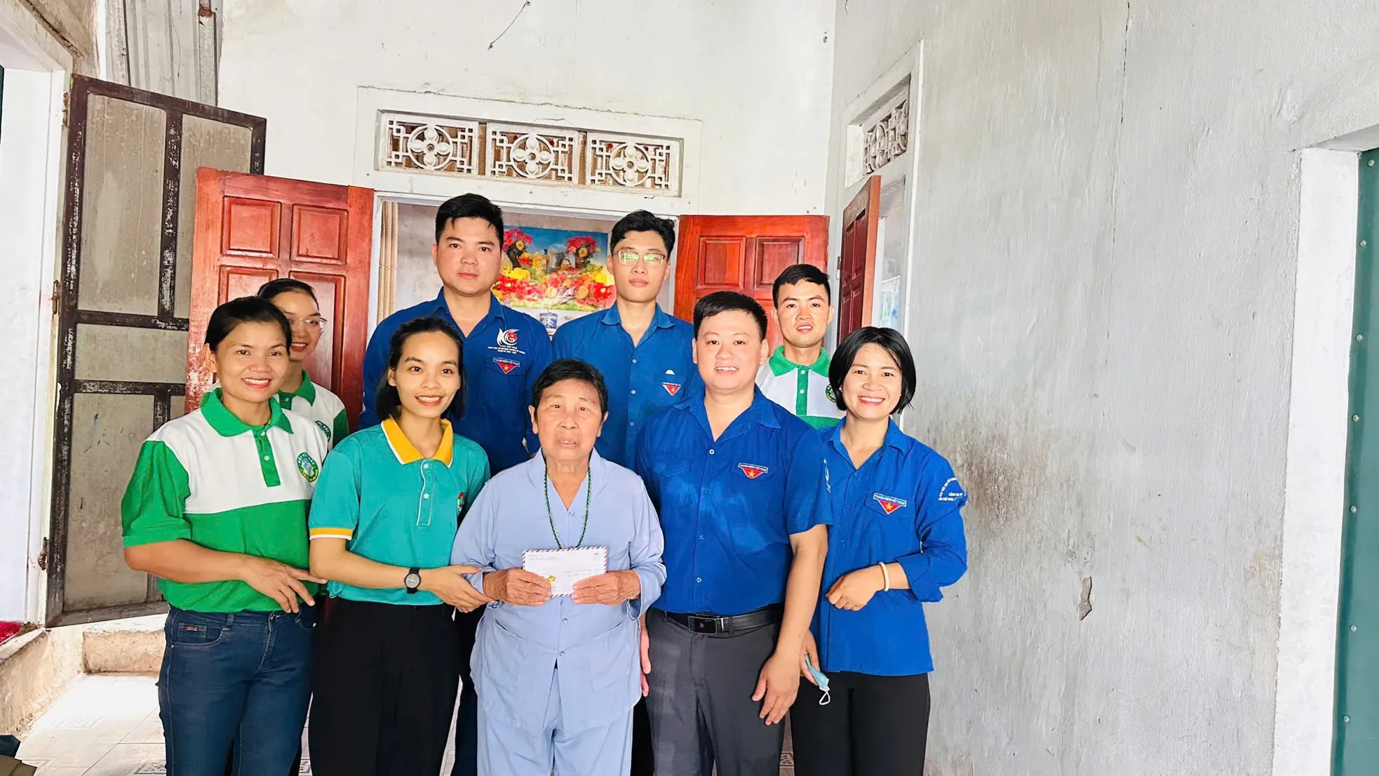 Nhiều hoạt động ý nghĩa tháng tri ân của tuổi trẻ Hà Tĩnh ảnh 13