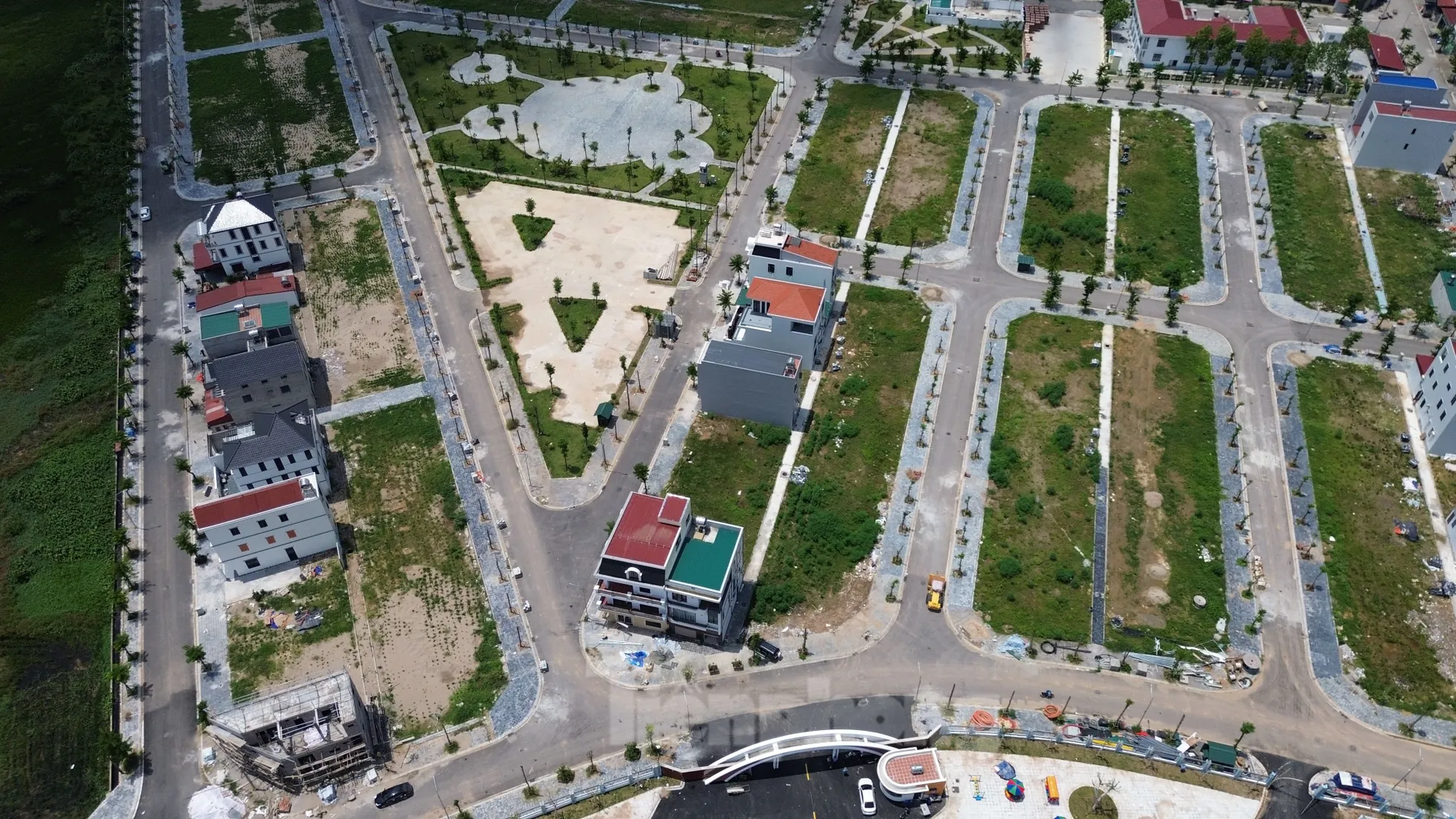 Dự án đường Vành đai 4- Vùng Thủ đô: Người dân chưa bàn giao mặt bằng vì không được tái định cư ảnh 3
