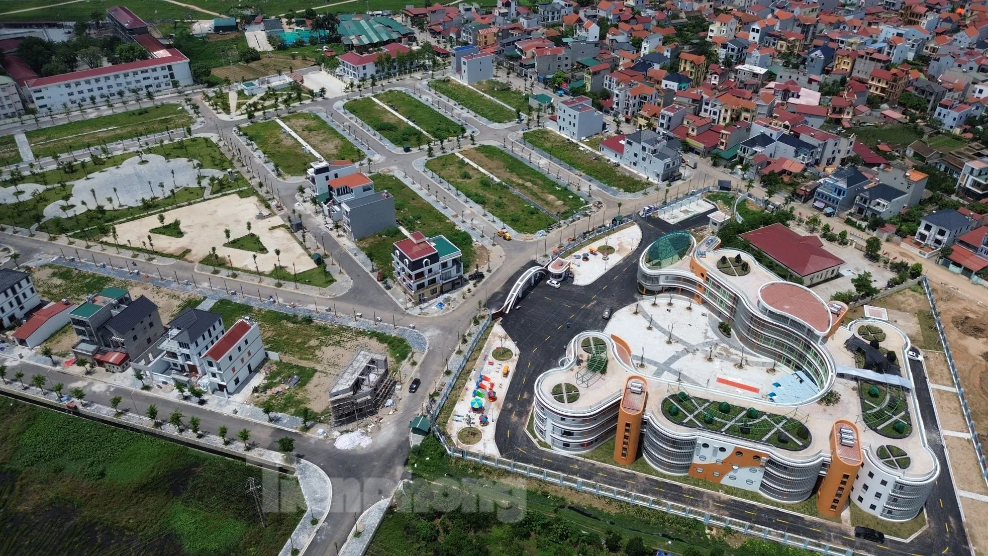 Dự án đường Vành đai 4- Vùng Thủ đô: Người dân chưa bàn giao mặt bằng vì không được tái định cư ảnh 2