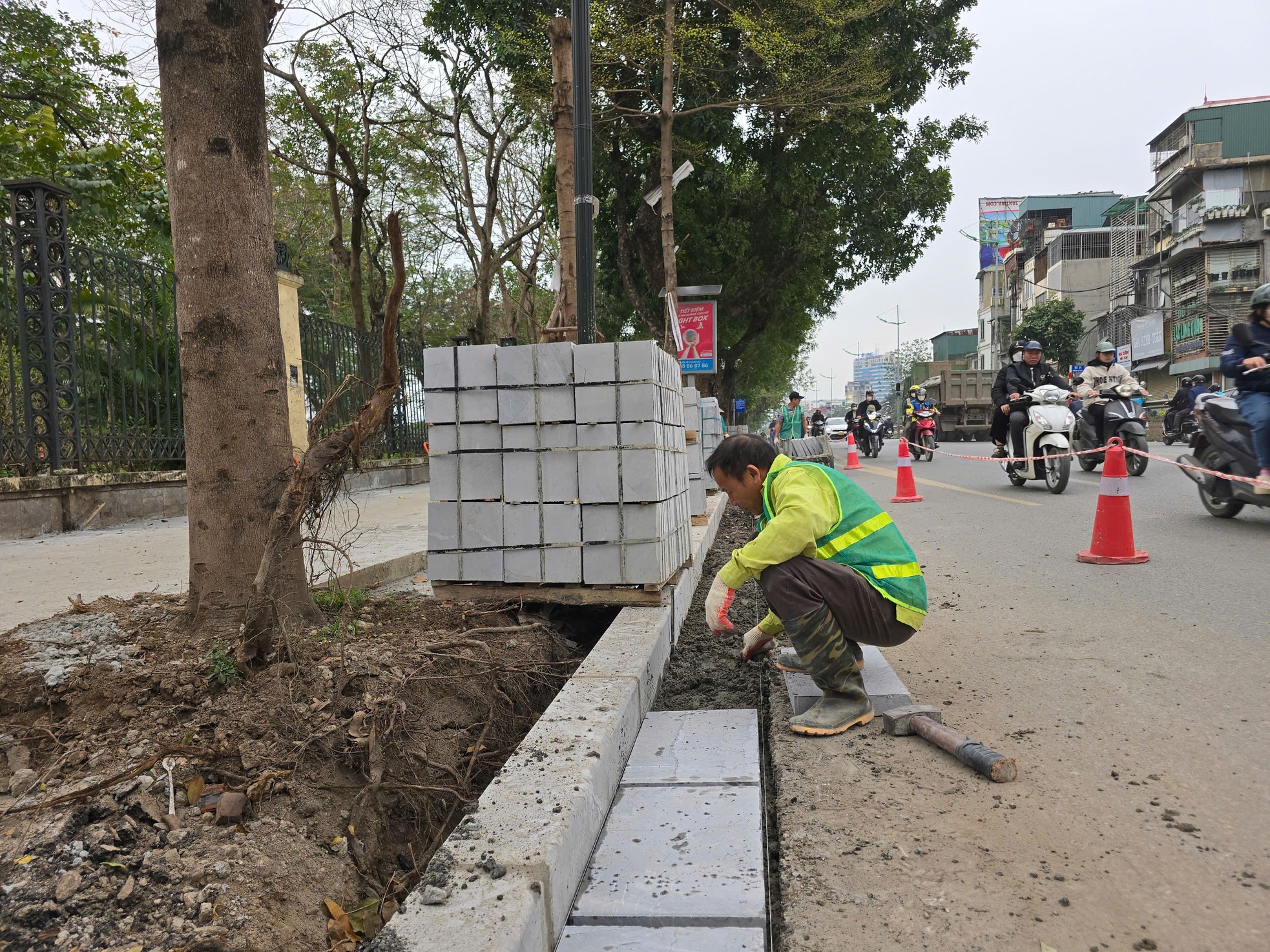 Hà Nội hạ rào công viên Thống Nhất mặt đường Lê Duẩn ảnh 3