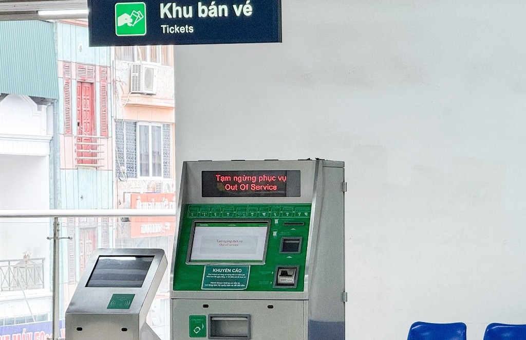 Hà Nội: Cận cảnh các hạng mục xuống cấp, hư hỏng tại ga tàu Yên Nghĩa ảnh 6