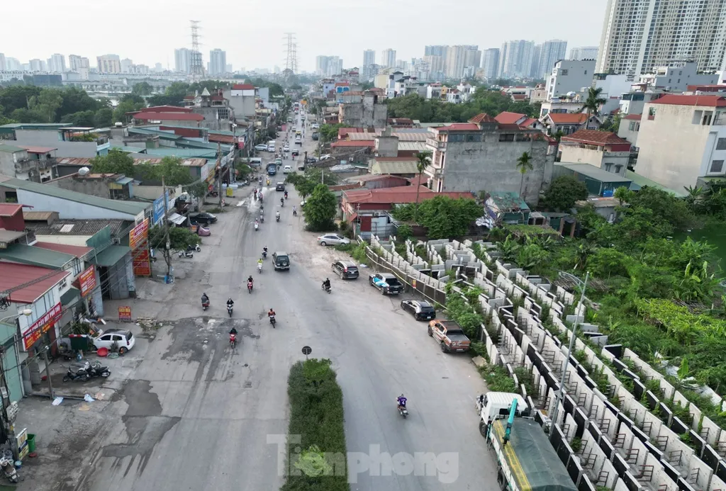 Tiếp tục lùi thời hạn hoàn thành dự án mở rộng đường Tam Trinh ảnh 6