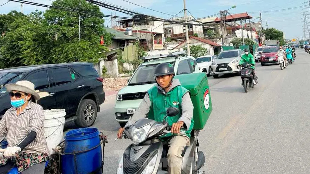 Tiếp tục lùi thời hạn hoàn thành dự án mở rộng đường Tam Trinh ảnh 9