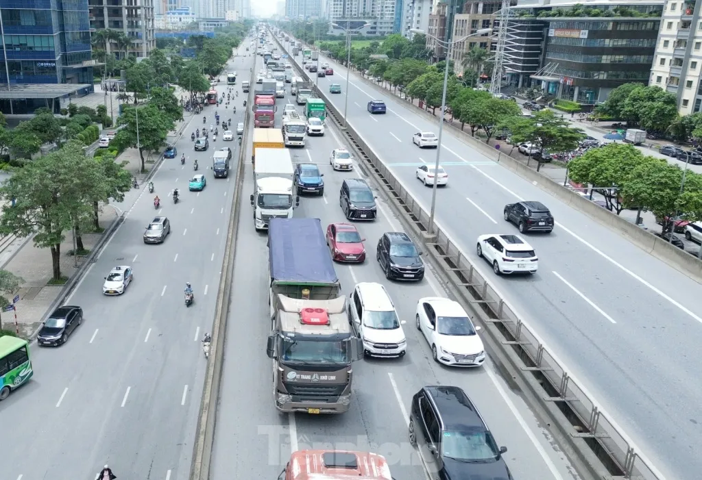 Thực trạng giao thông trên 2 tuyến cao tốc tại TP Hà Nội đang quản lý ra sao? ảnh 5
