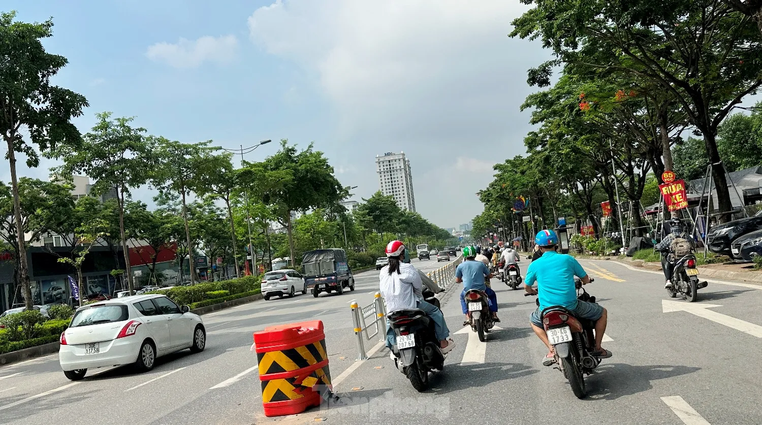 Hà Nội: Điều chỉnh cho ô tô được đi tất cả các làn đường Phạm Văn Đồng ảnh 7
