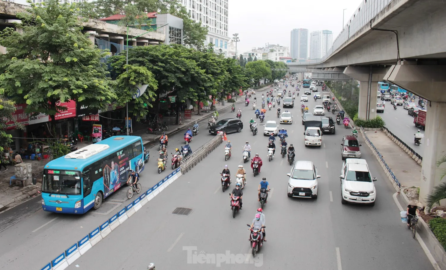 Thực trạng đường Nguyễn Trãi sau 3 năm phân làn ảnh 2