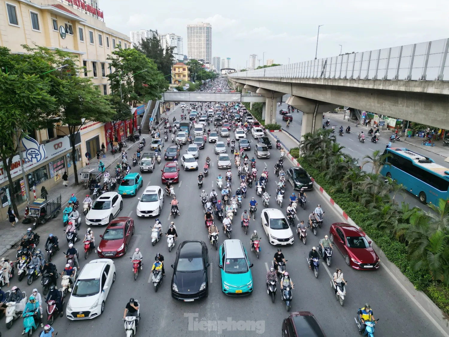Thực trạng đường Nguyễn Trãi sau 3 năm phân làn ảnh 4