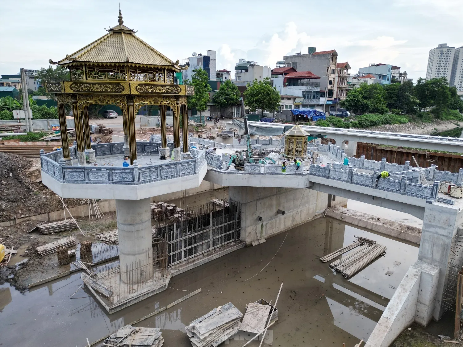 Đài quan sát 'lạ mắt' trên đập dâng sông Tô Lịch sẽ phục vụ tham quan ảnh 5