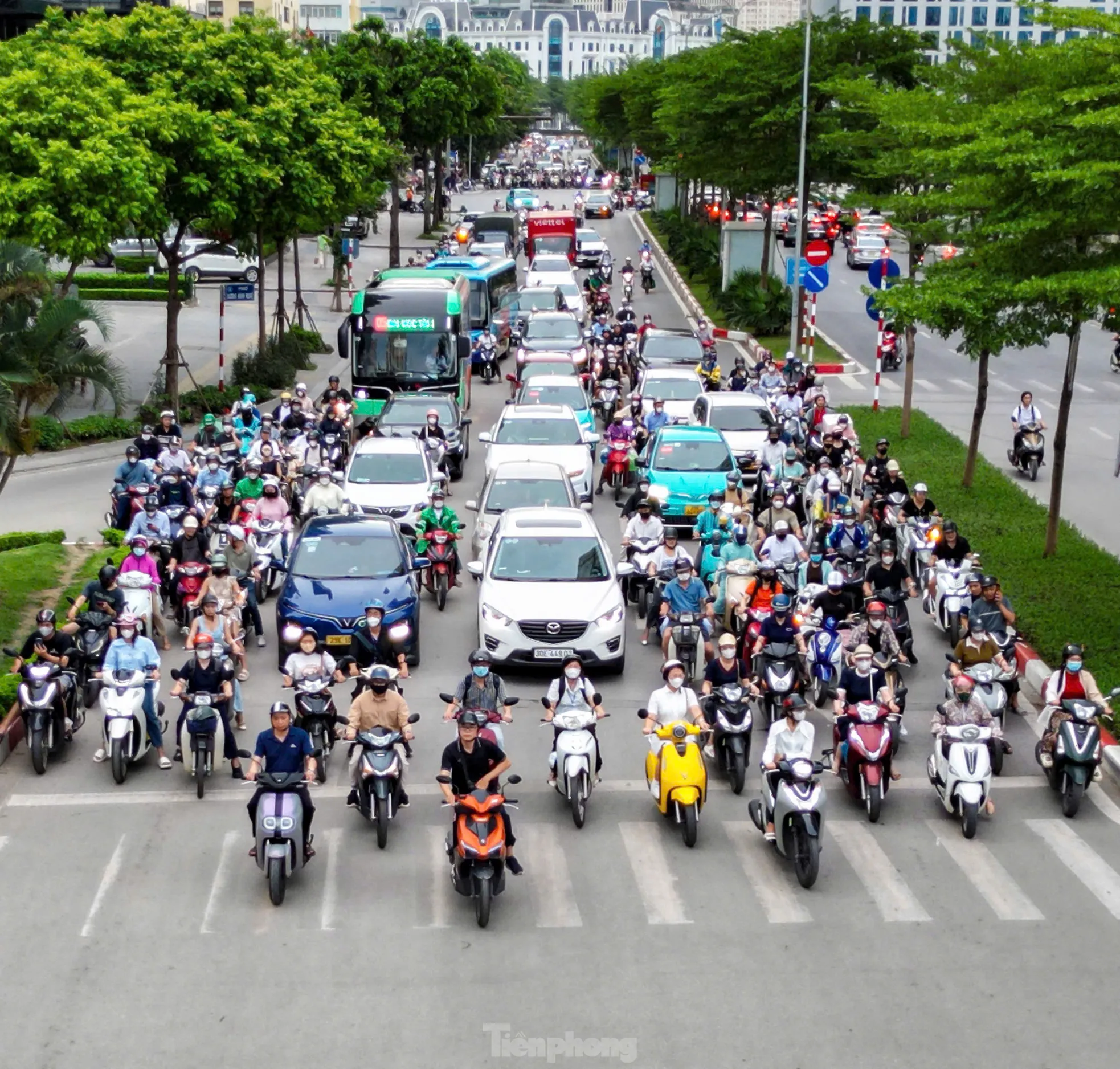 Hiện trạng tuyến đường gắn camera phạt nguội, thí điểm hệ thống giao thông thông minh ở Hà Nội ảnh 2