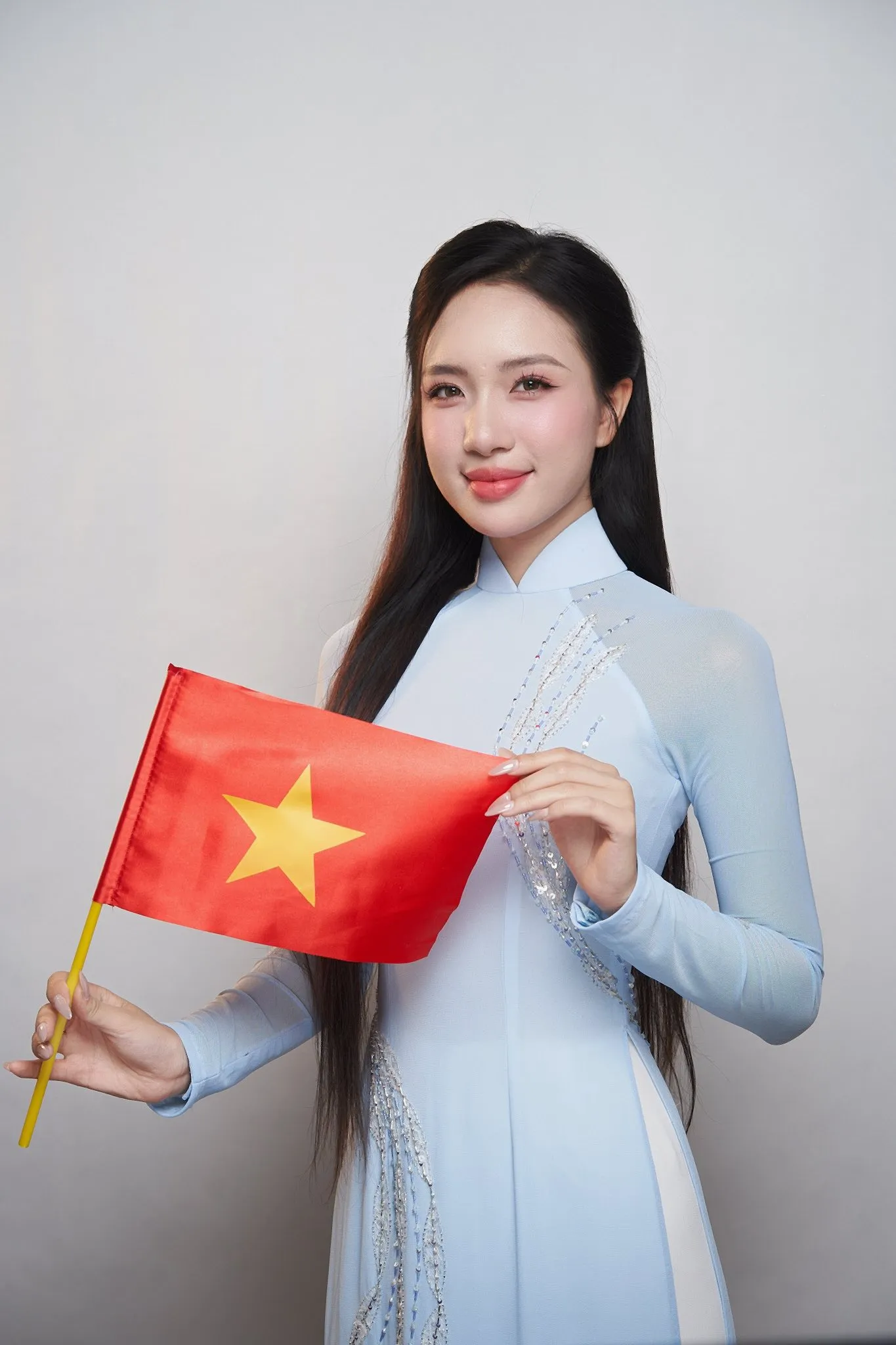Top 25 thí sinh 'Hoa hậu Việt Nam' 2024 và những màn thăng hạng nhan sắc ấn tượng (Phần 1) ảnh 17