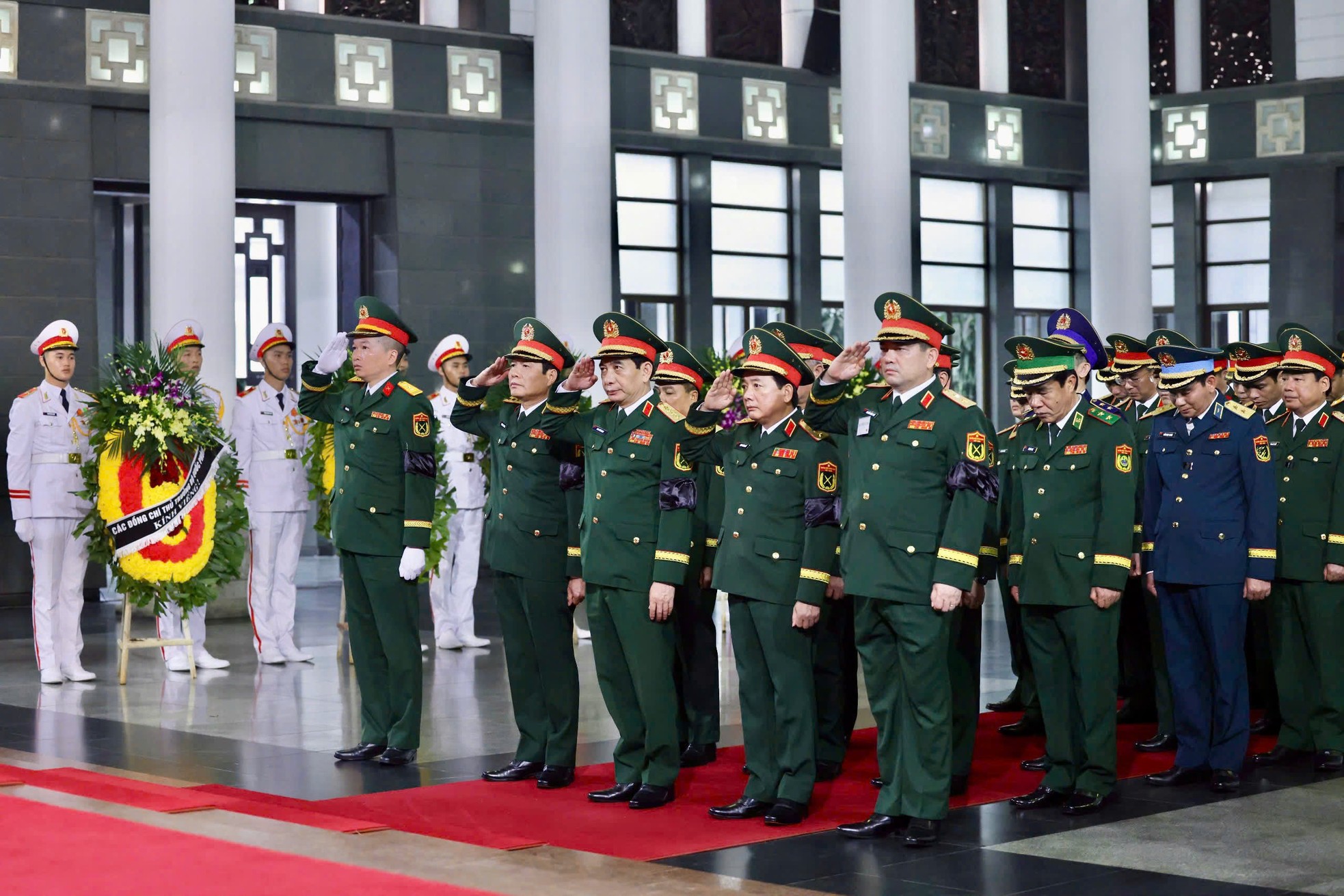Lãnh đạo Đảng, Nhà nước viếng nguyên Chủ tịch nước Trần Đức Lương ảnh 20