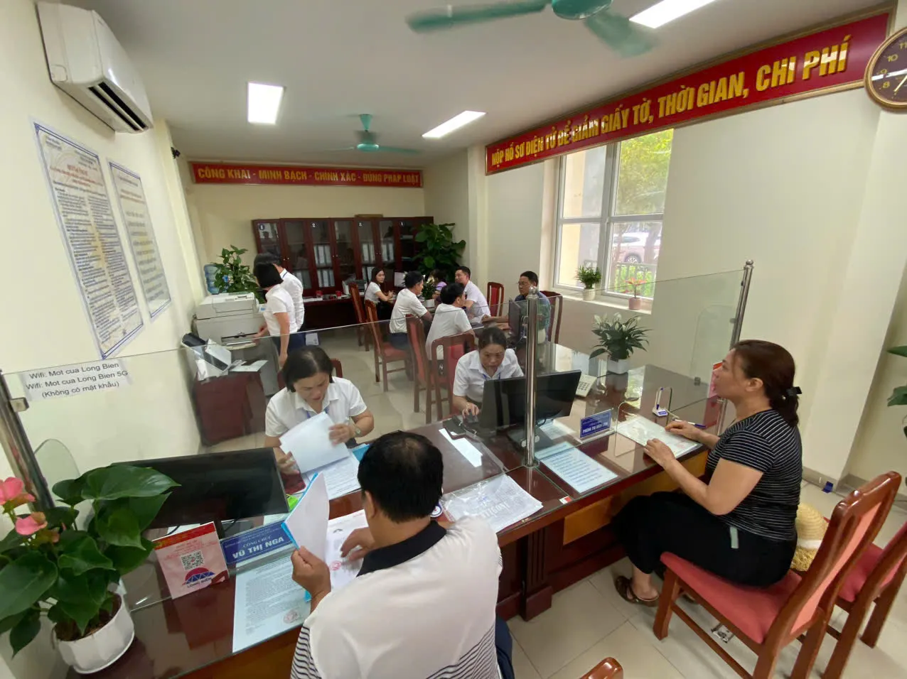 Vận hành thử phường sau sáp nhập ở Hà Nội: Đảm bảo phục vụ nhân dân tốt nhất ảnh 6