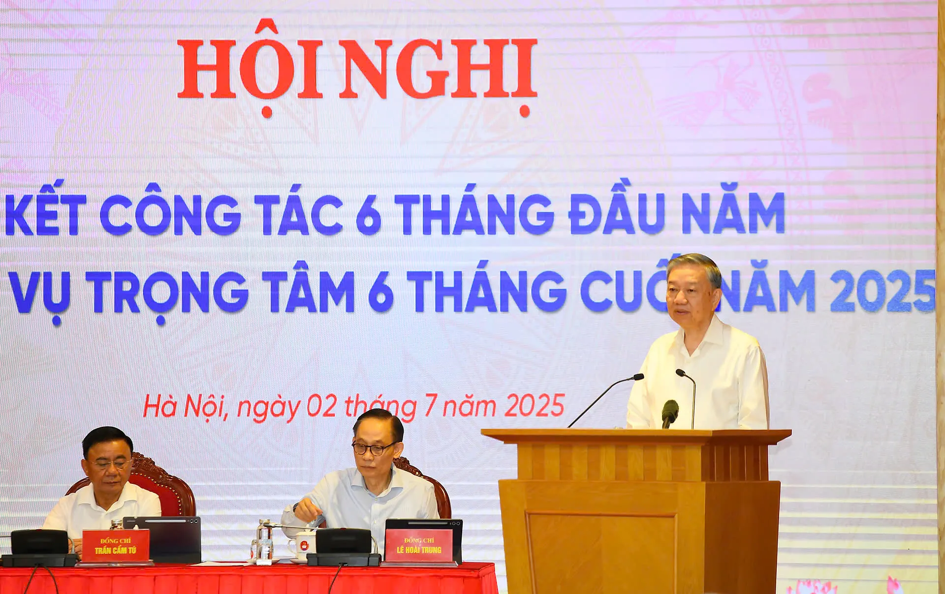 Tổng Bí thư Tô Lâm: 'Chuyển đổi số là cầu nối sống còn giữa tỉnh và xã' ảnh 2