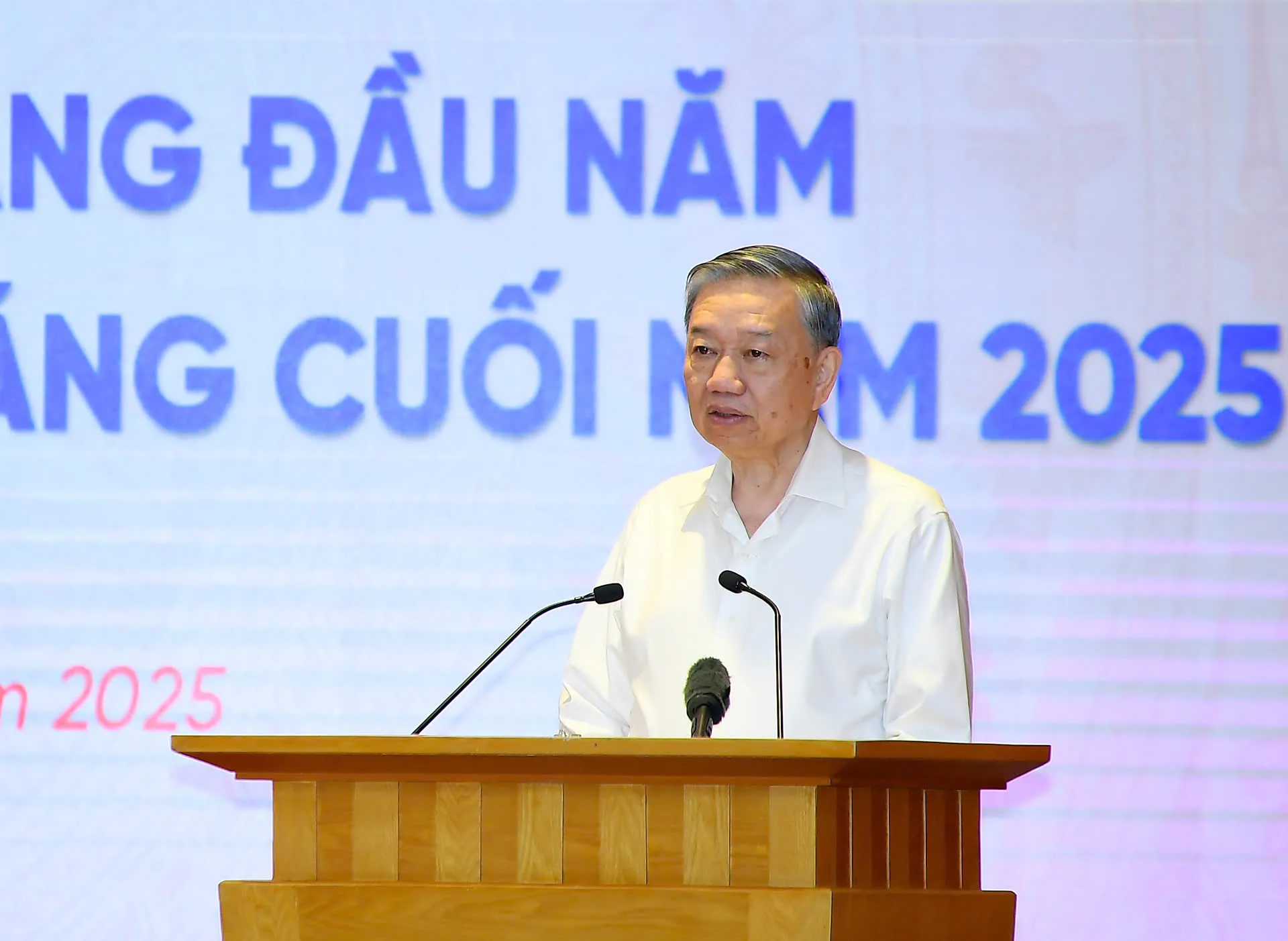 Tổng Bí thư Tô Lâm: 'Chuyển đổi số là cầu nối sống còn giữa tỉnh và xã' ảnh 1