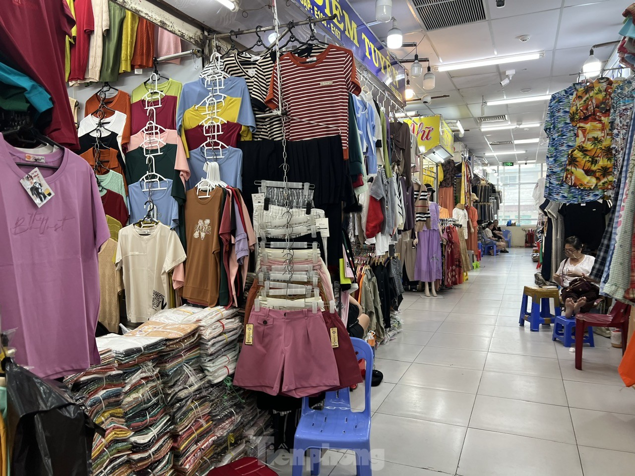 Cảnh đìu hiu tại những 'thiên đường mua sắm' ở TPHCM ảnh 3