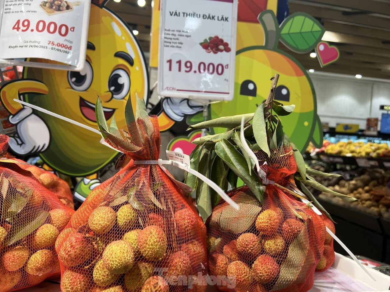 Vải thiều vào vụ, giá rẻ bất ngờ ảnh 15
