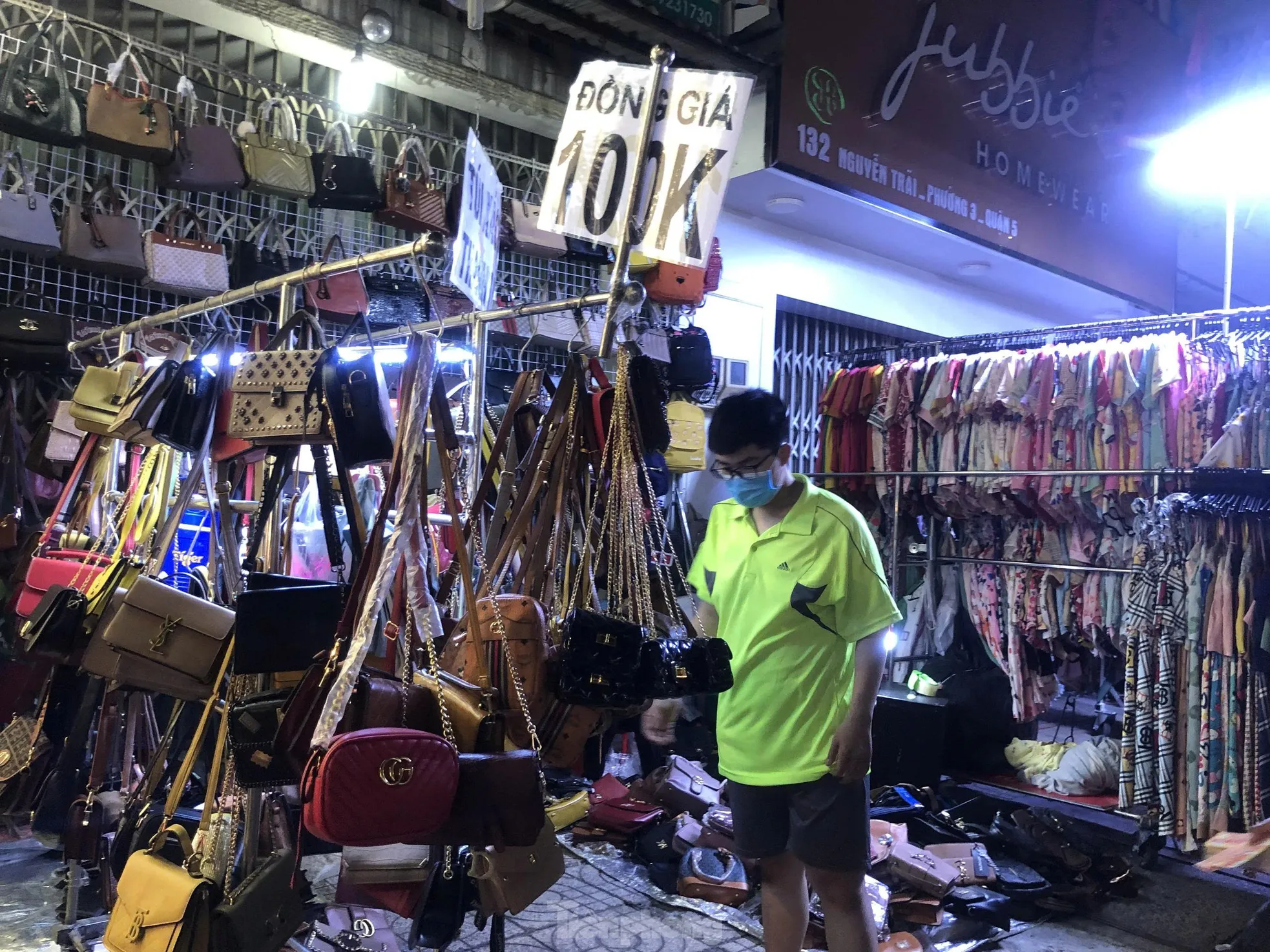 Loạt tiểu thương đóng cửa không nằm ở quy định thuế, 'điểm then chốt' là gì? ảnh 2