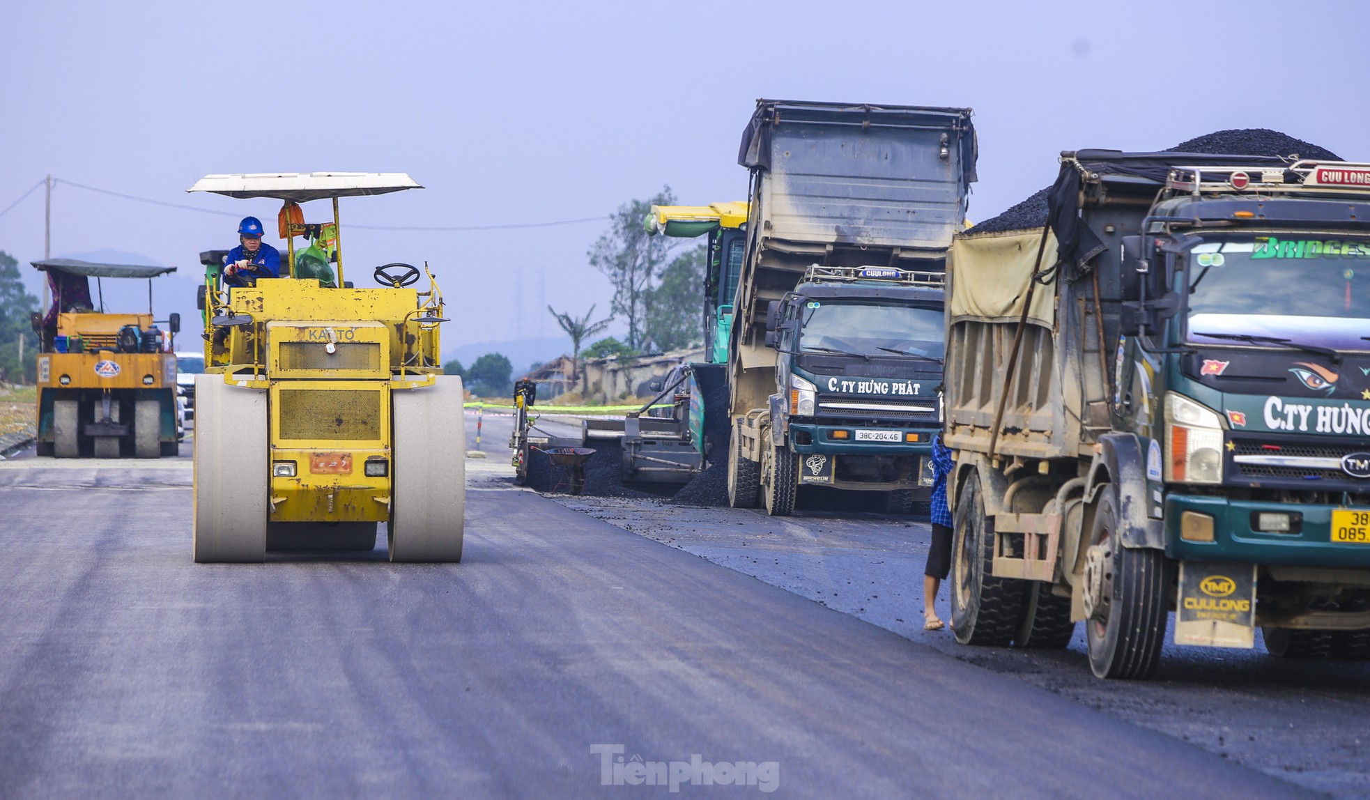 Cận cảnh tuyến đường 9 km đầu tư hơn 450 tỷ đồng ở Hà Tĩnh ảnh 4