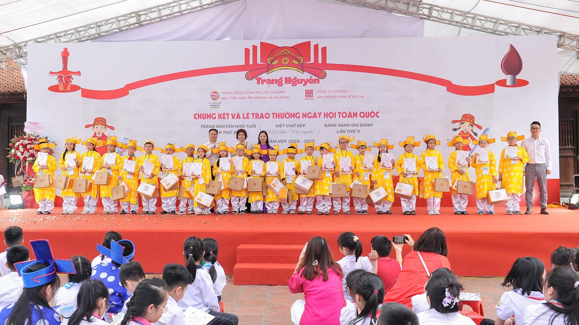 Vinh danh 18 Trạng nguyên toàn quốc ảnh 12