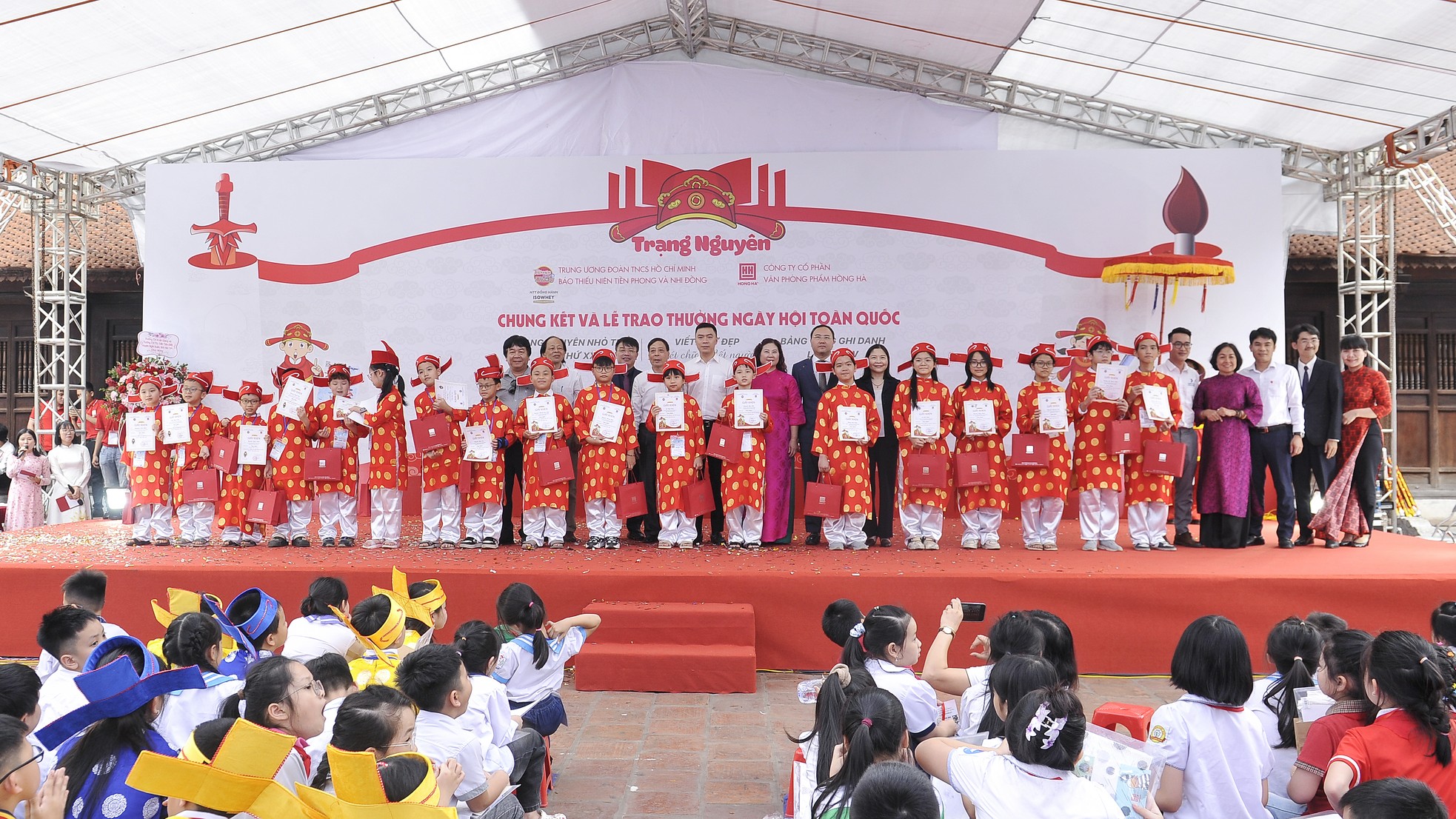 Vinh danh 18 Trạng nguyên toàn quốc ảnh 18