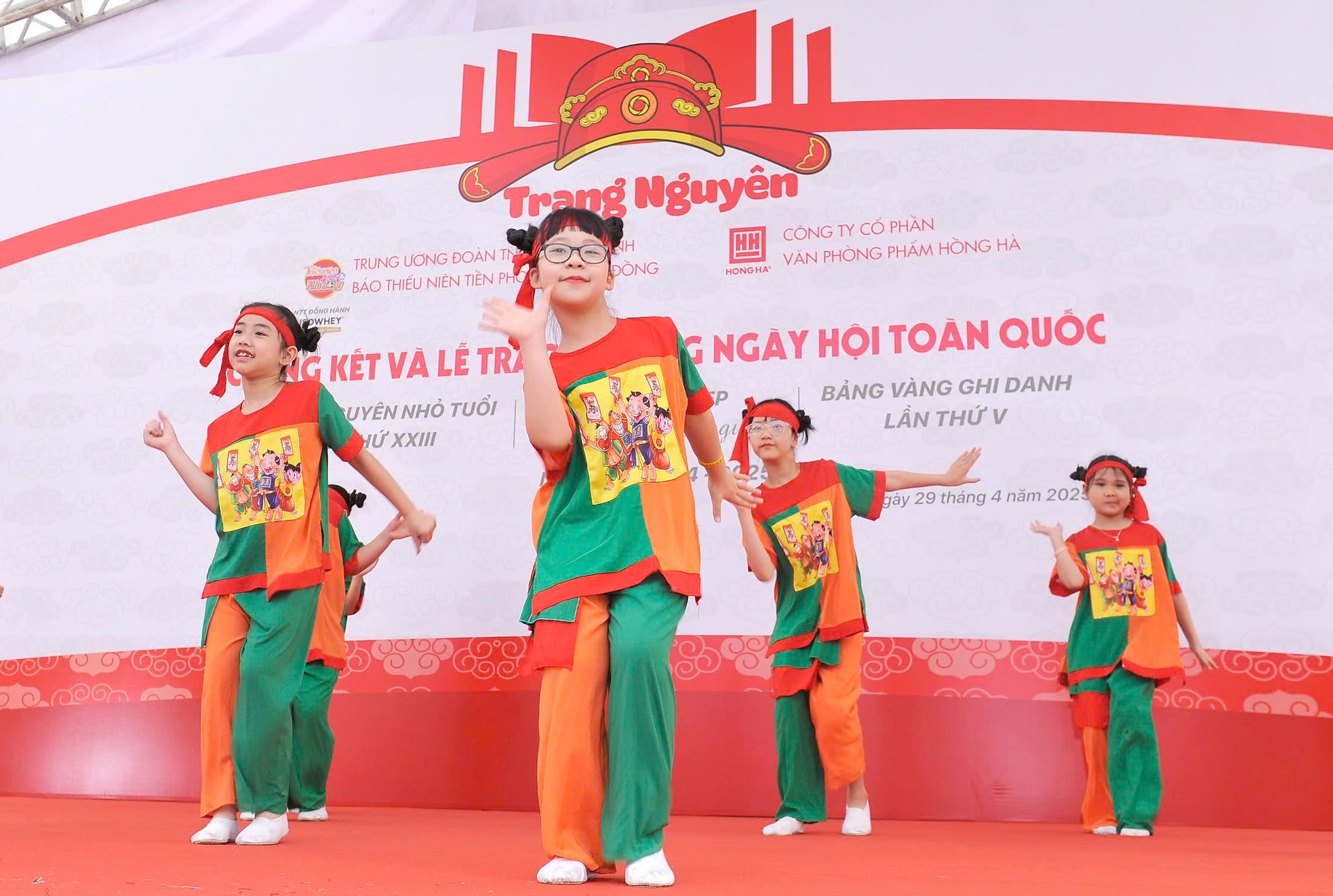 Vinh danh 18 Trạng nguyên toàn quốc ảnh 1
