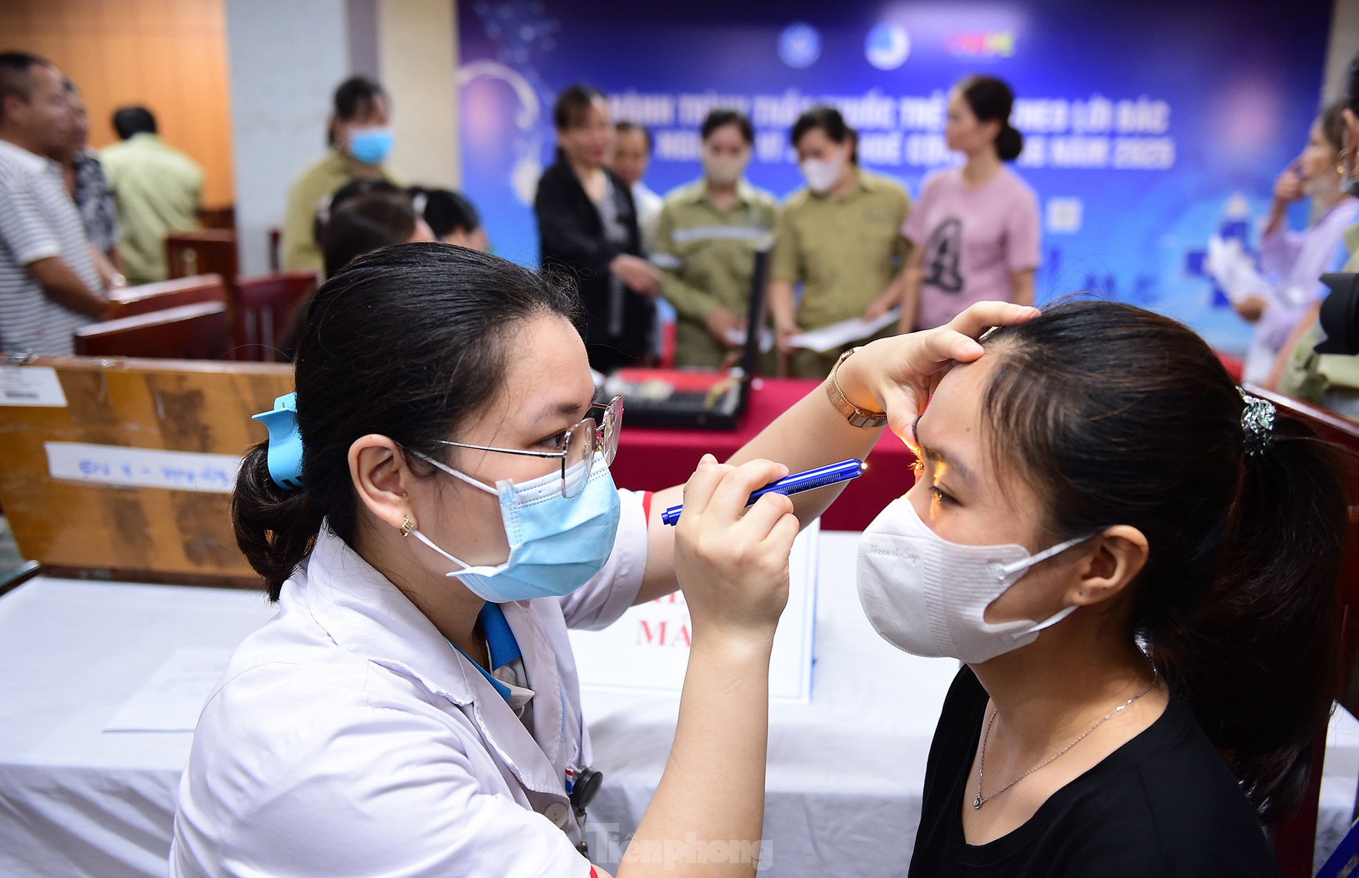 'Chiến binh áo trắng' cùng AI khám sàng lọc, chăm sóc sức khoẻ cộng đồng ảnh 6
