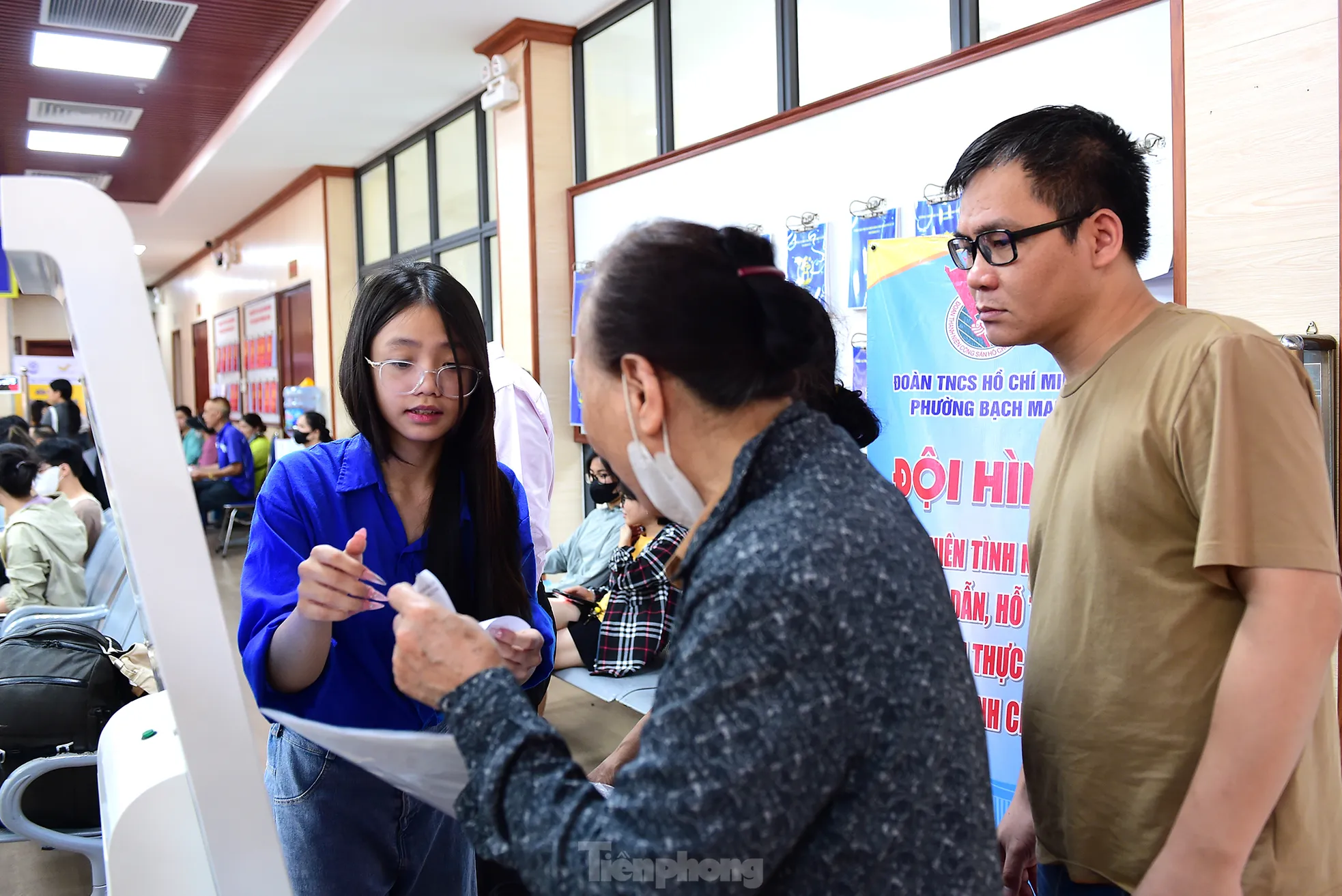 Thanh niên tình nguyện dồn sức hỗ trợ vận hành chính quyền 2 cấp ở xã, phường, đặc khu ảnh 6
