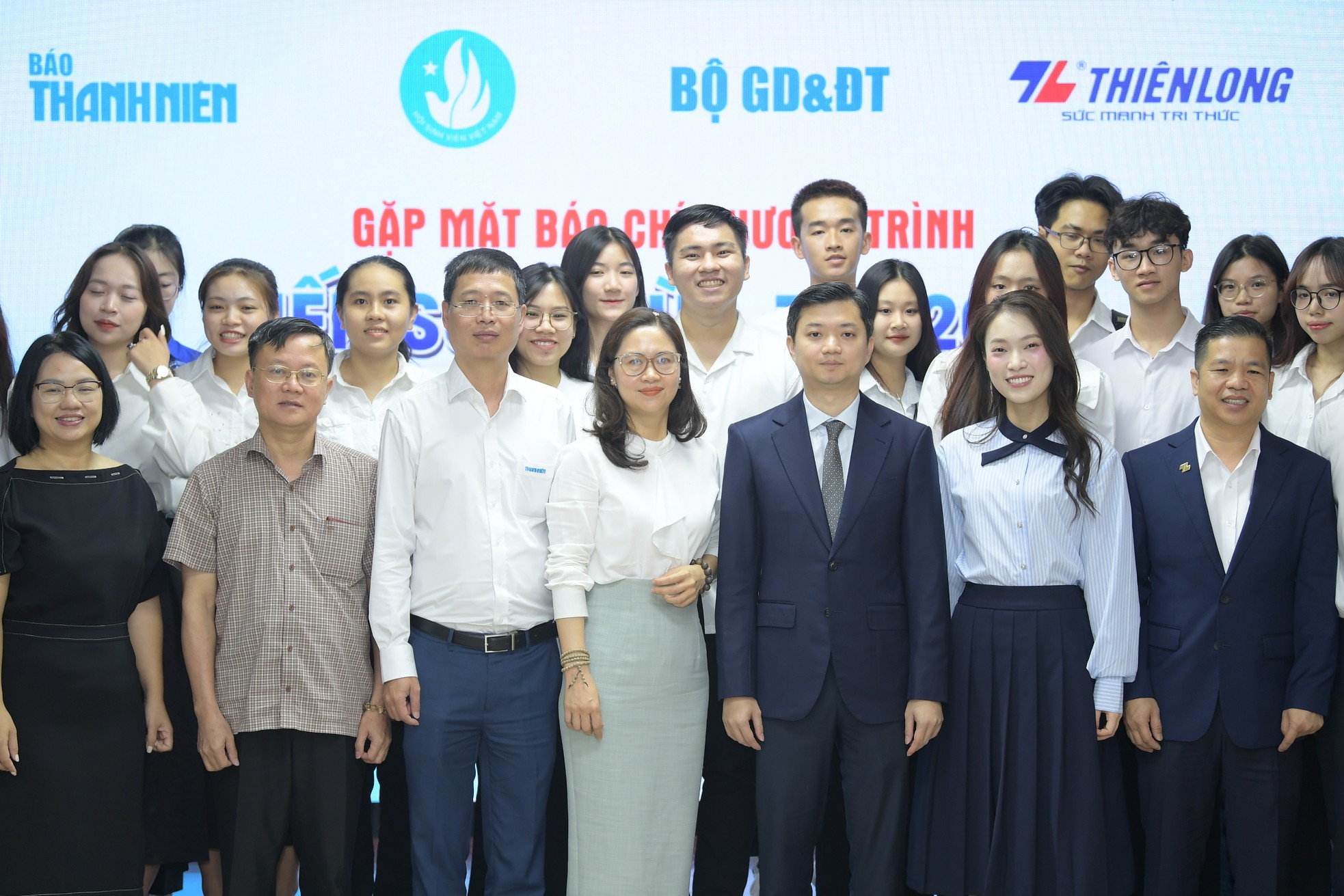 MC Khánh Vy: ‘Tiếp sức mùa thi như một người bạn đồng hành lâu năm của các sĩ tử’ ảnh 4
