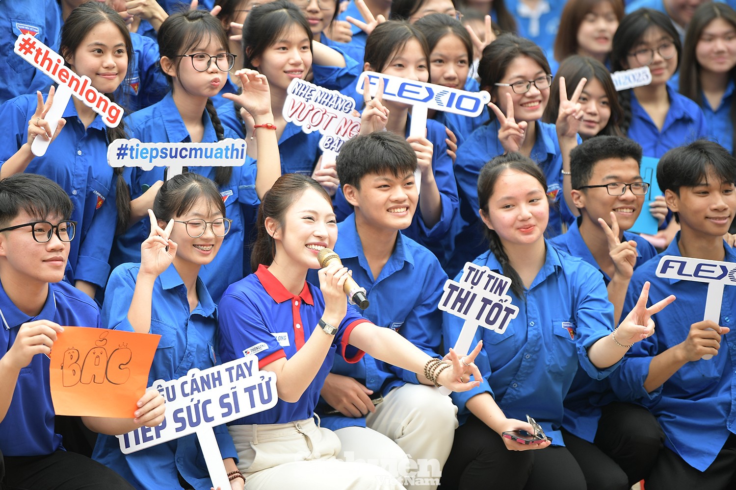 MC Khánh Vy ‘Tiếp sức mùa thi’ tại Bắc Ninh: Thi thử điểm thấp không phải là thất bại ảnh 6
