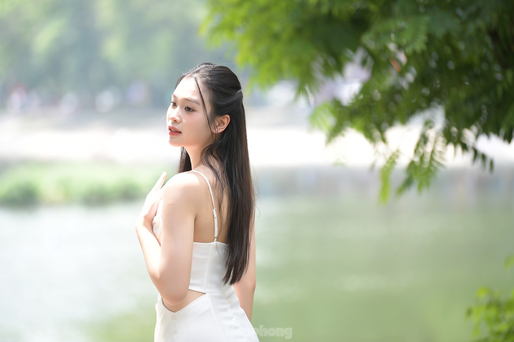 Người đẹp Tuyên Quang muốn dự đoán mình đăng quang Hoa hậu Việt Nam ảnh 3