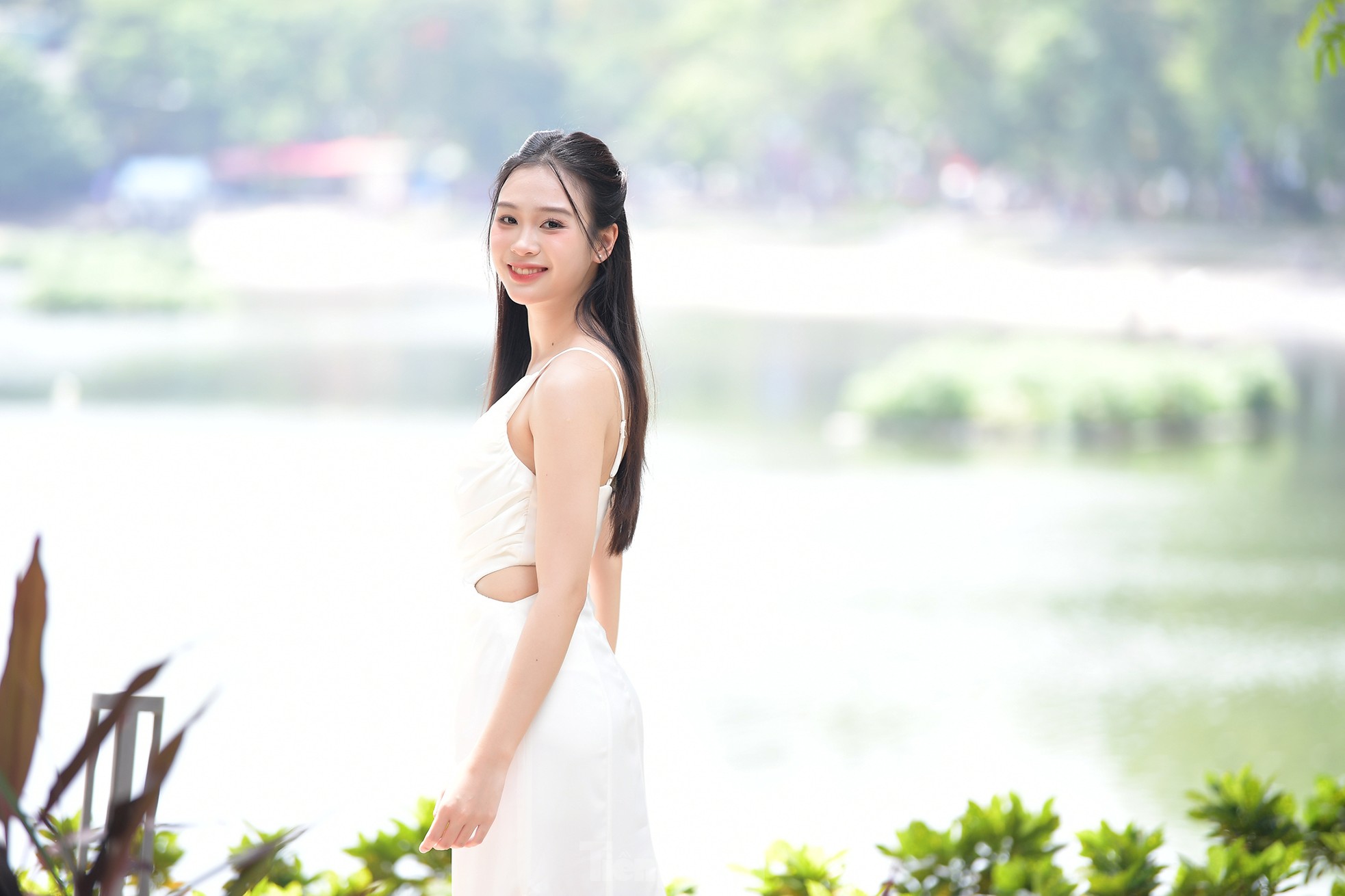Người đẹp Tuyên Quang muốn dự đoán mình đăng quang Hoa hậu Việt Nam ảnh 2
