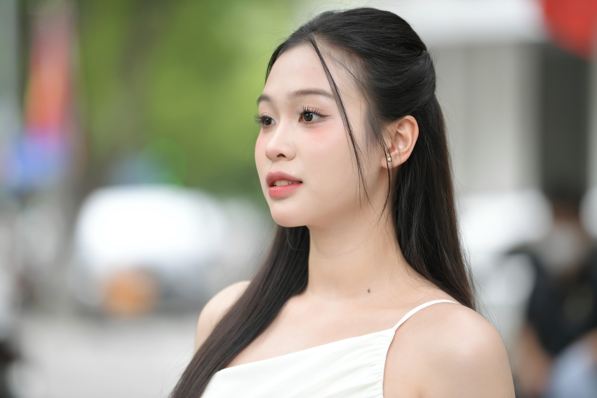 Người đẹp Tuyên Quang muốn dự đoán mình đăng quang Hoa hậu Việt Nam ảnh 13
