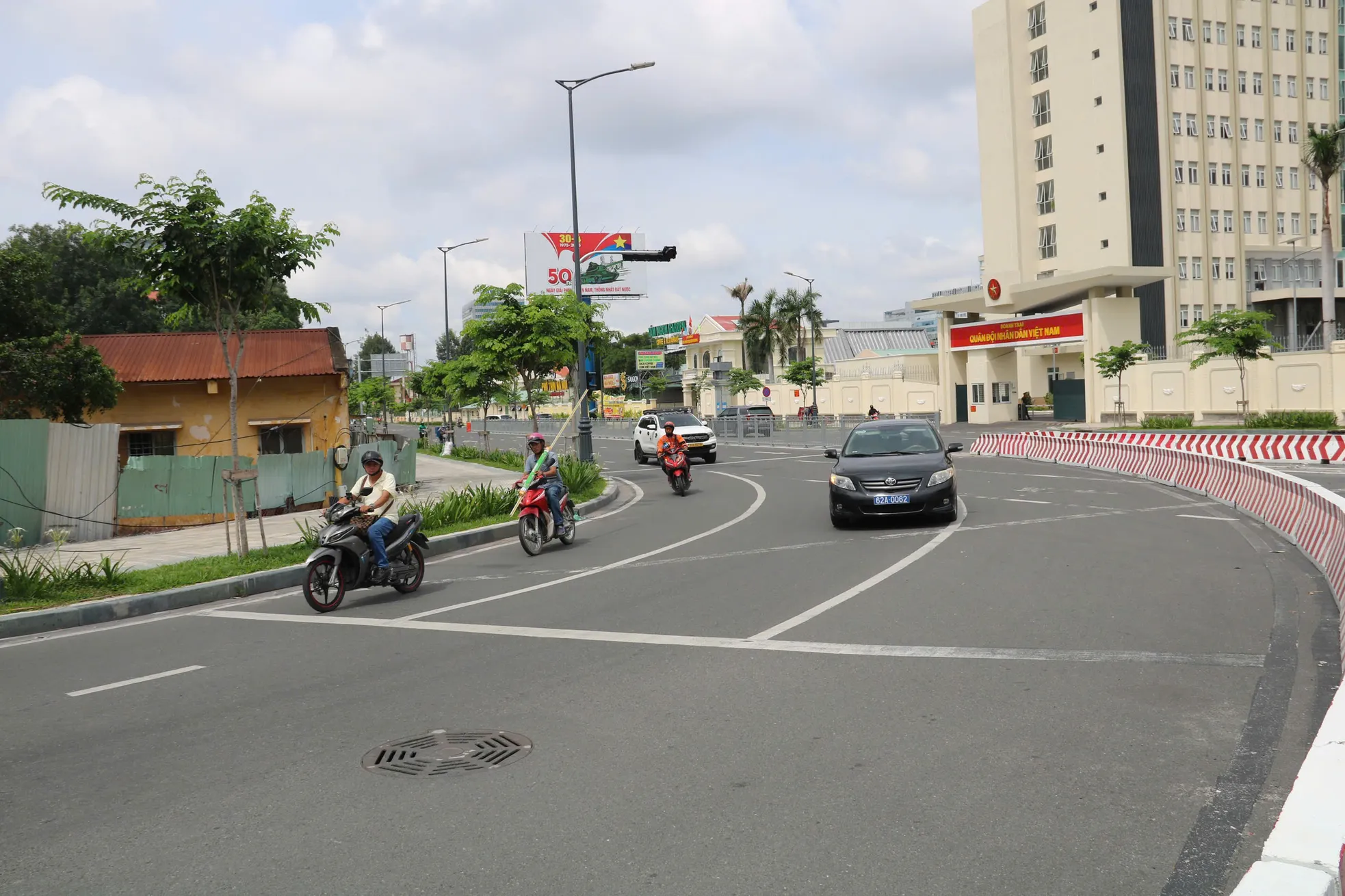 Điều chỉnh giao thông quanh khu vực nhà ga T3, sân bay Tân Sơn Nhất ảnh 5