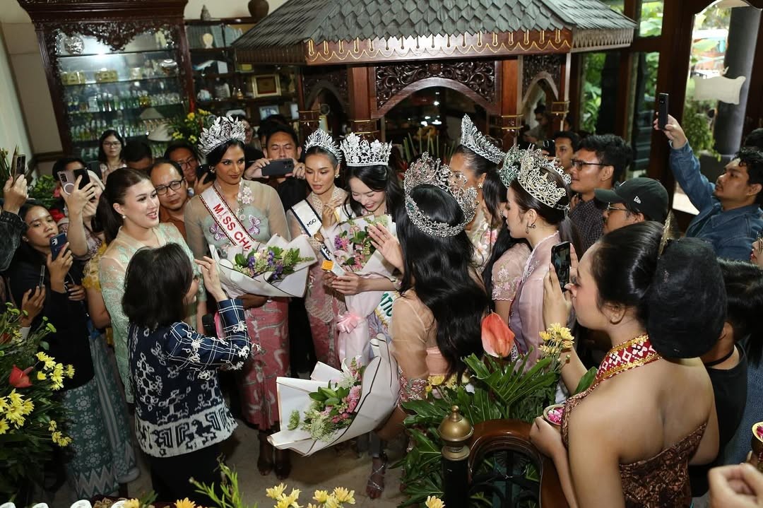 Thanh Thủy trong khung hình với 3 hoa hậu quốc tế ảnh 5