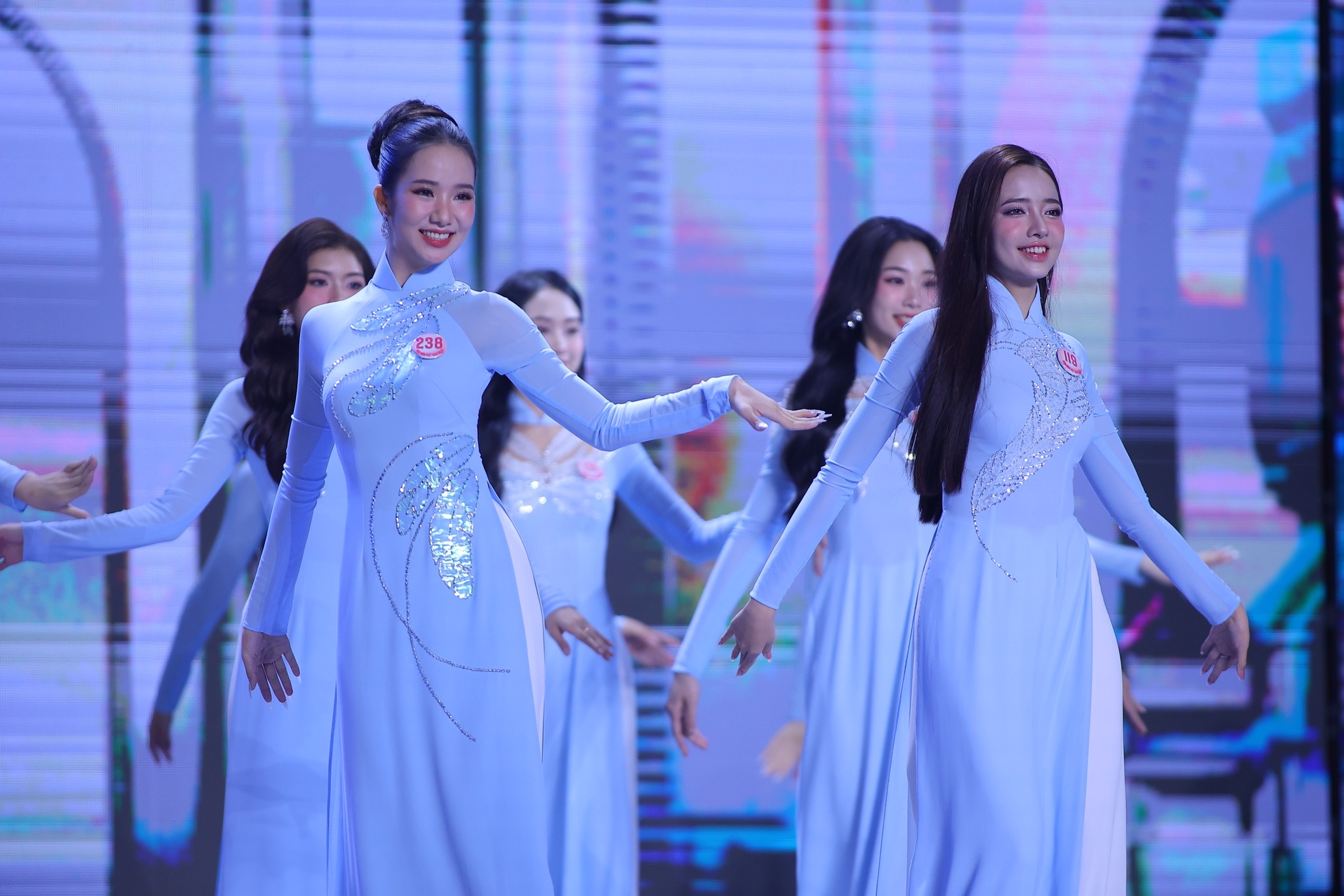 Công bố 25 thí sinh vào chung kết Hoa hậu Việt Nam 2024 ảnh 1