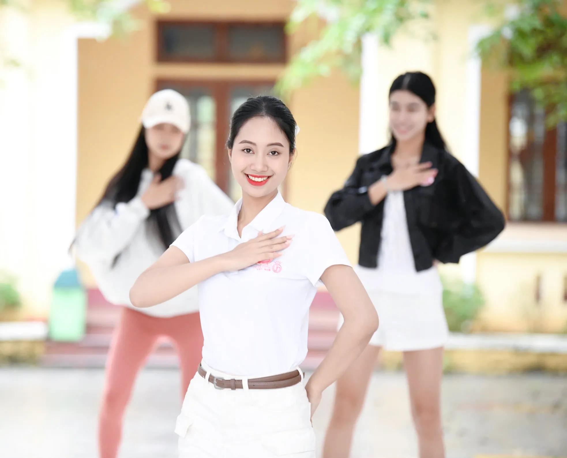 Mặt mộc của thí sinh Hoa hậu Việt Nam ảnh 23