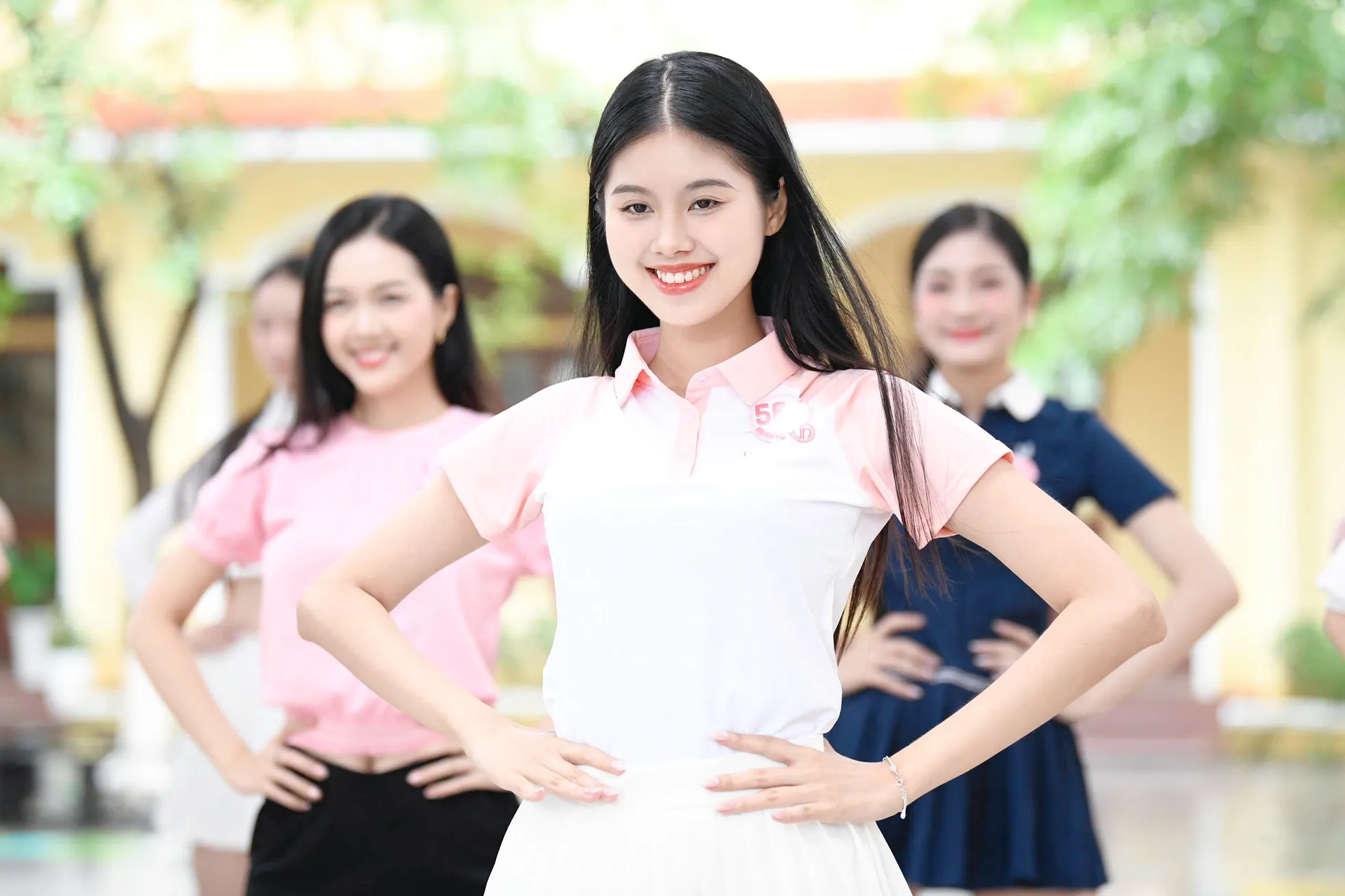 Mặt mộc của thí sinh Hoa hậu Việt Nam ảnh 24