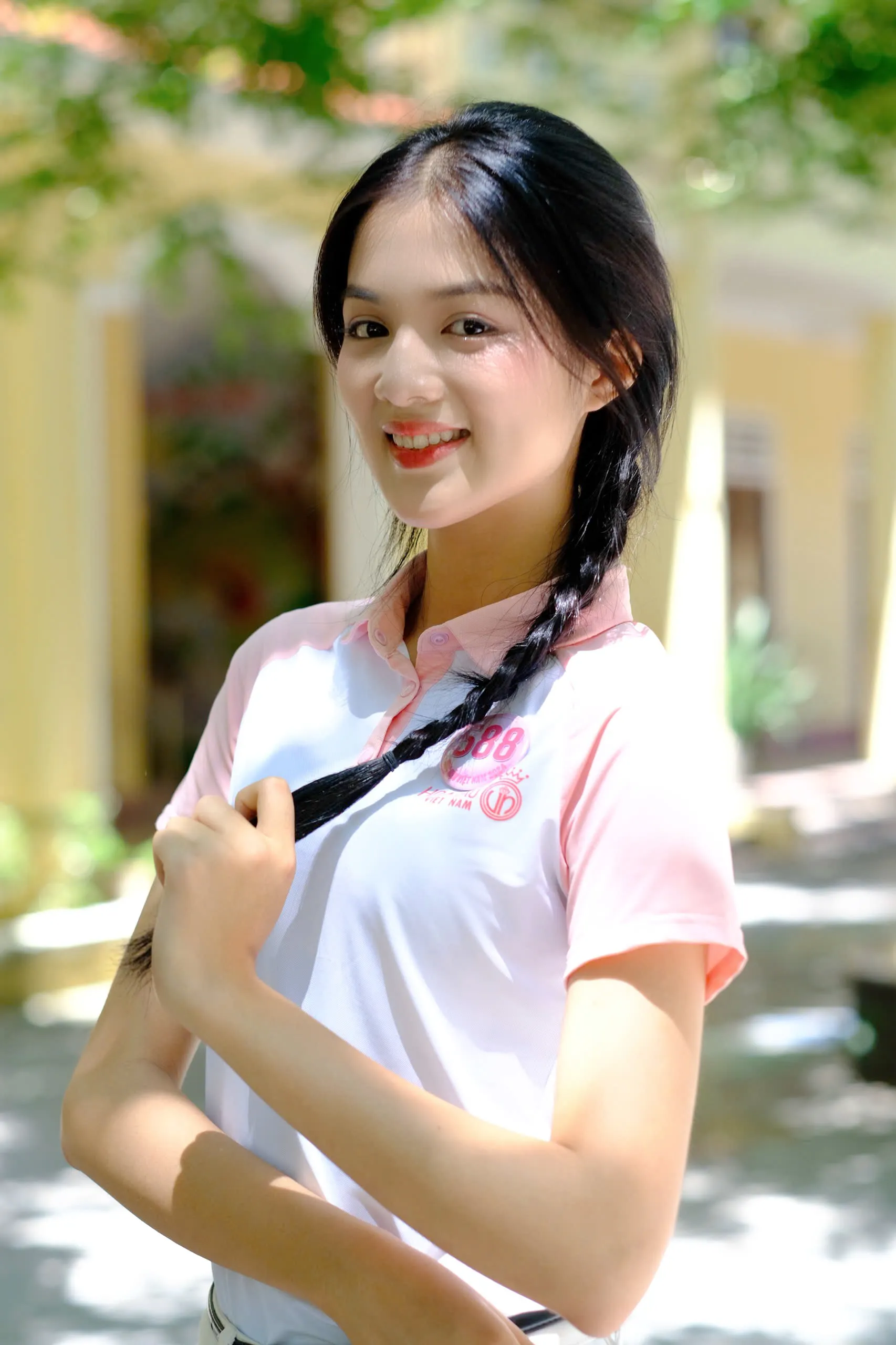 Thí sinh Hoa hậu Việt Nam rạng rỡ ngày trở lại Huế ảnh 26