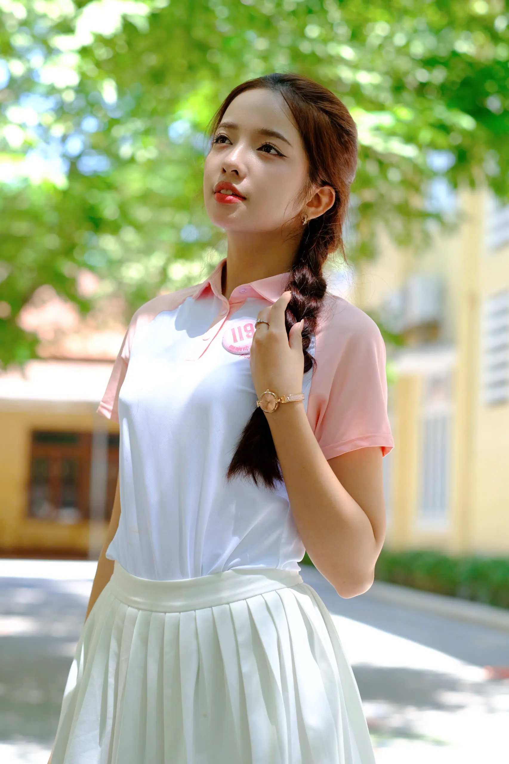 Thí sinh Hoa hậu Việt Nam rạng rỡ ngày trở lại Huế ảnh 28