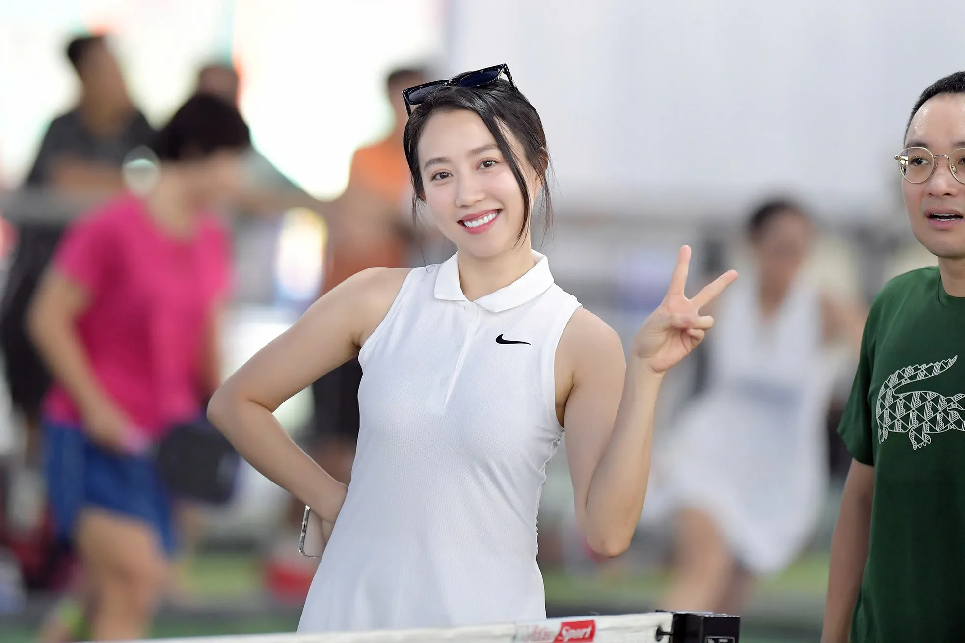 Diễn viên Huỳnh Hồng Loan dẫn đầu cuộc đua Người đẹp Pickleball ảnh 1