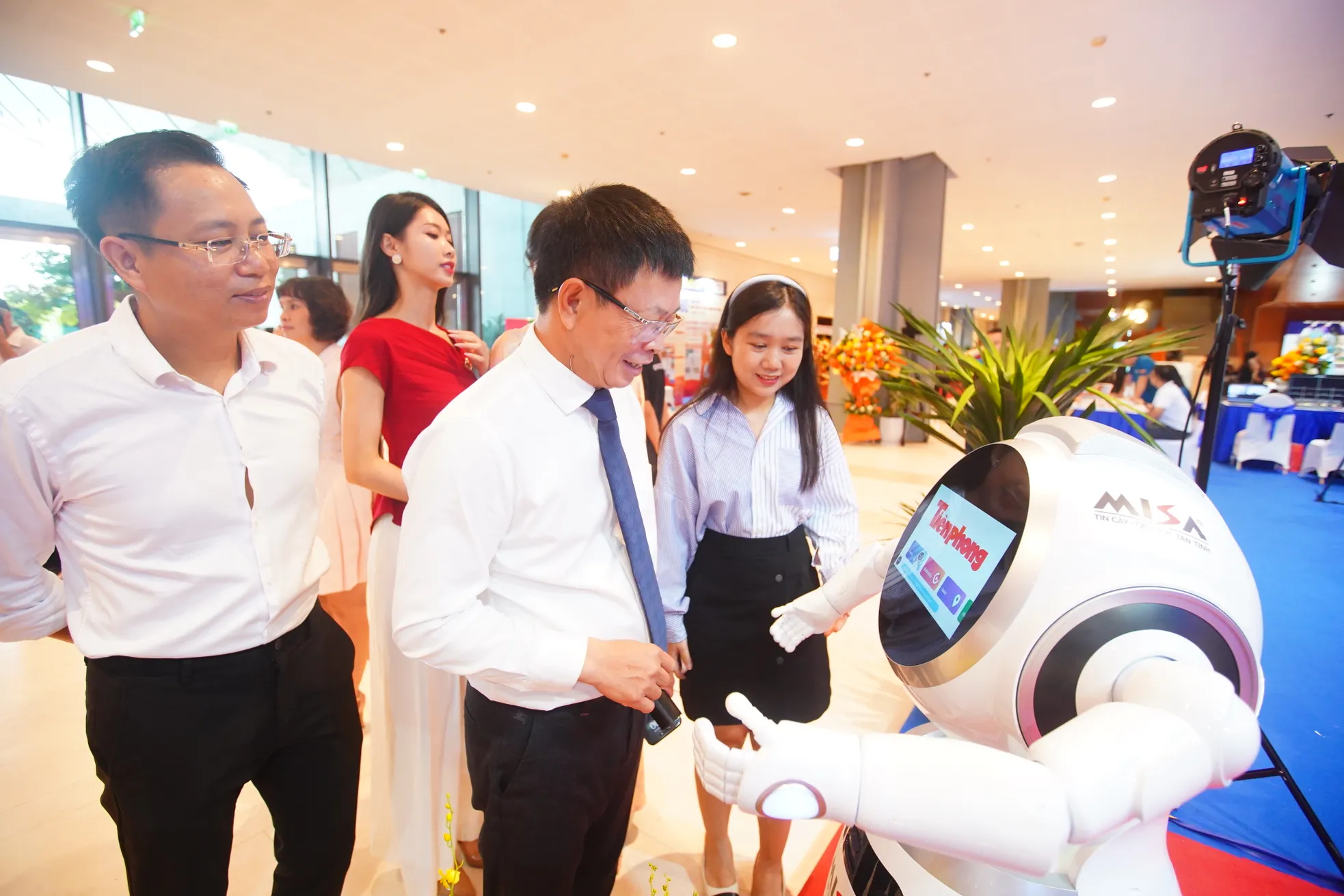 Dấu ấn công nghệ tại các gian trưng bày Hội Báo toàn quốc 2025 ảnh 11