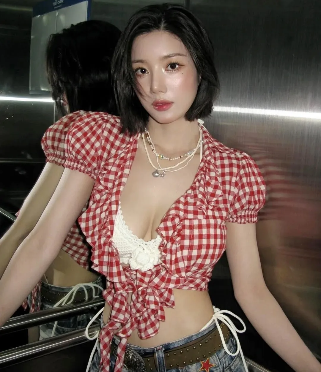 Vũ đạo nóng bỏng khiến Kwon Eun Bi gây tranh cãi ảnh 12
