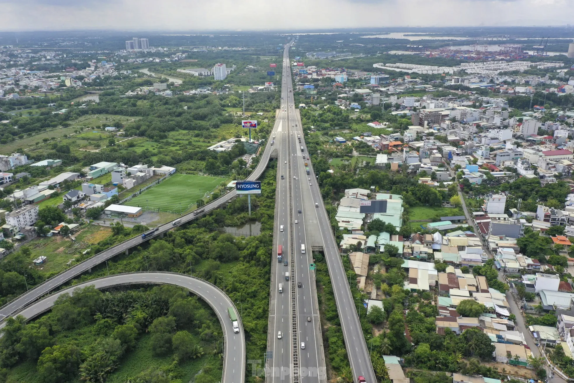 Cận cảnh tuyến cao tốc TPHCM-Long Thành-Dầu Giây sắp mở rộng lên 8 làn xe ảnh 3