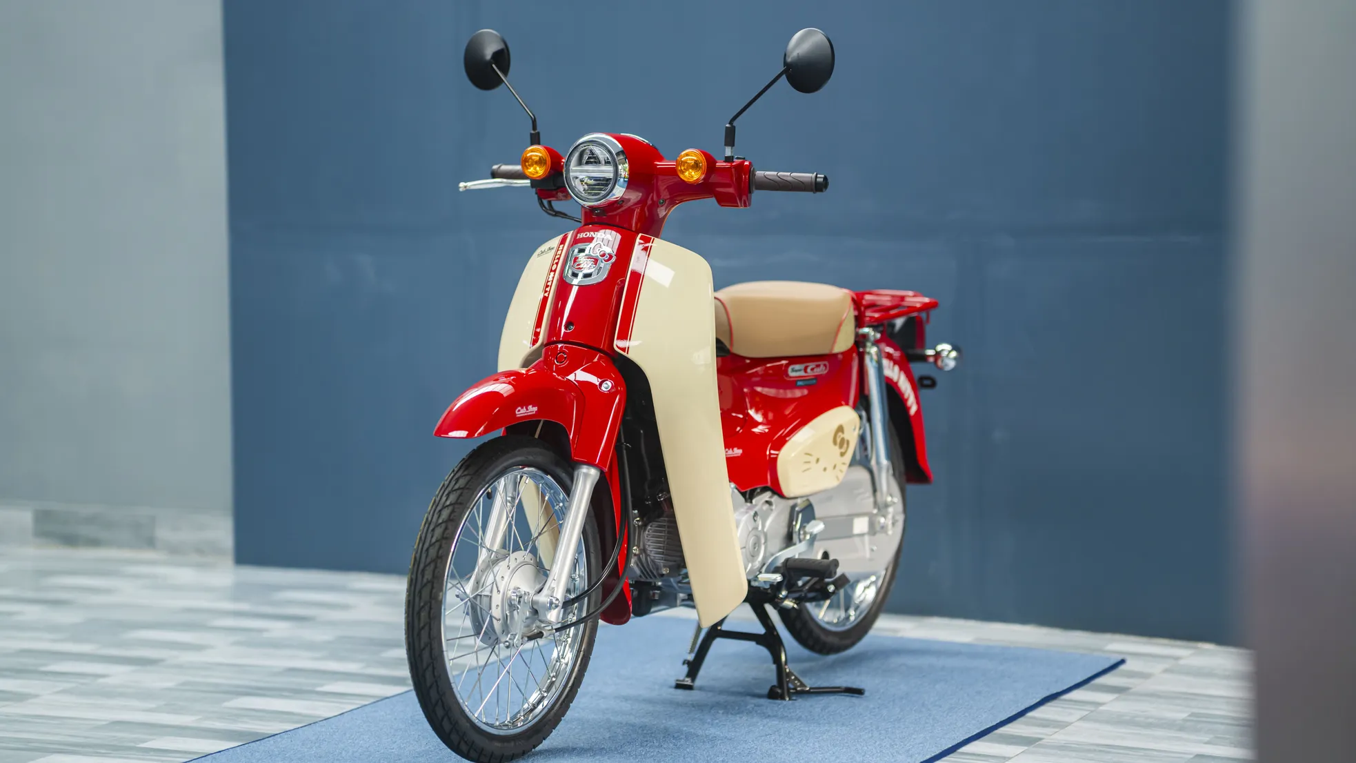 Honda Super Cub bản giới hạn được đưa về Việt Nam ảnh 1