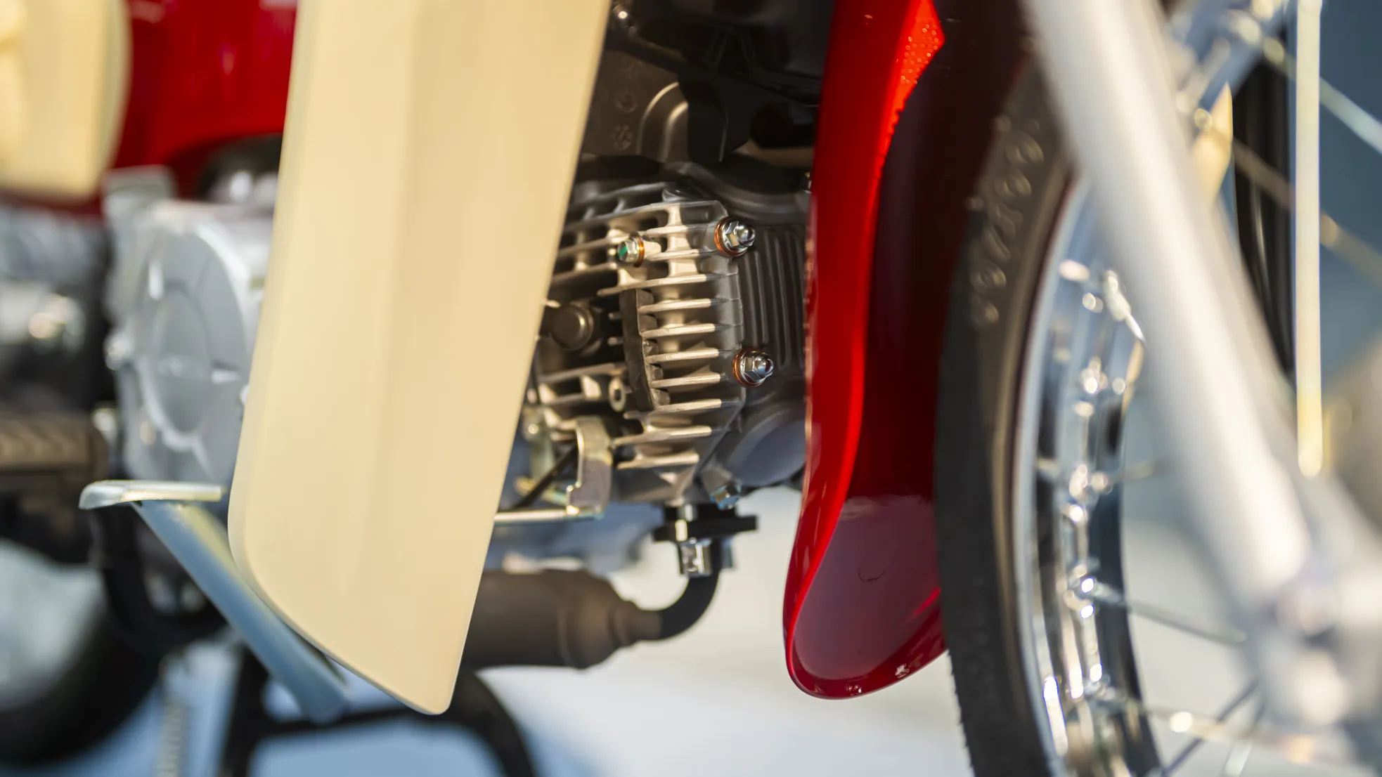 Honda Super Cub bản giới hạn được đưa về Việt Nam ảnh 13