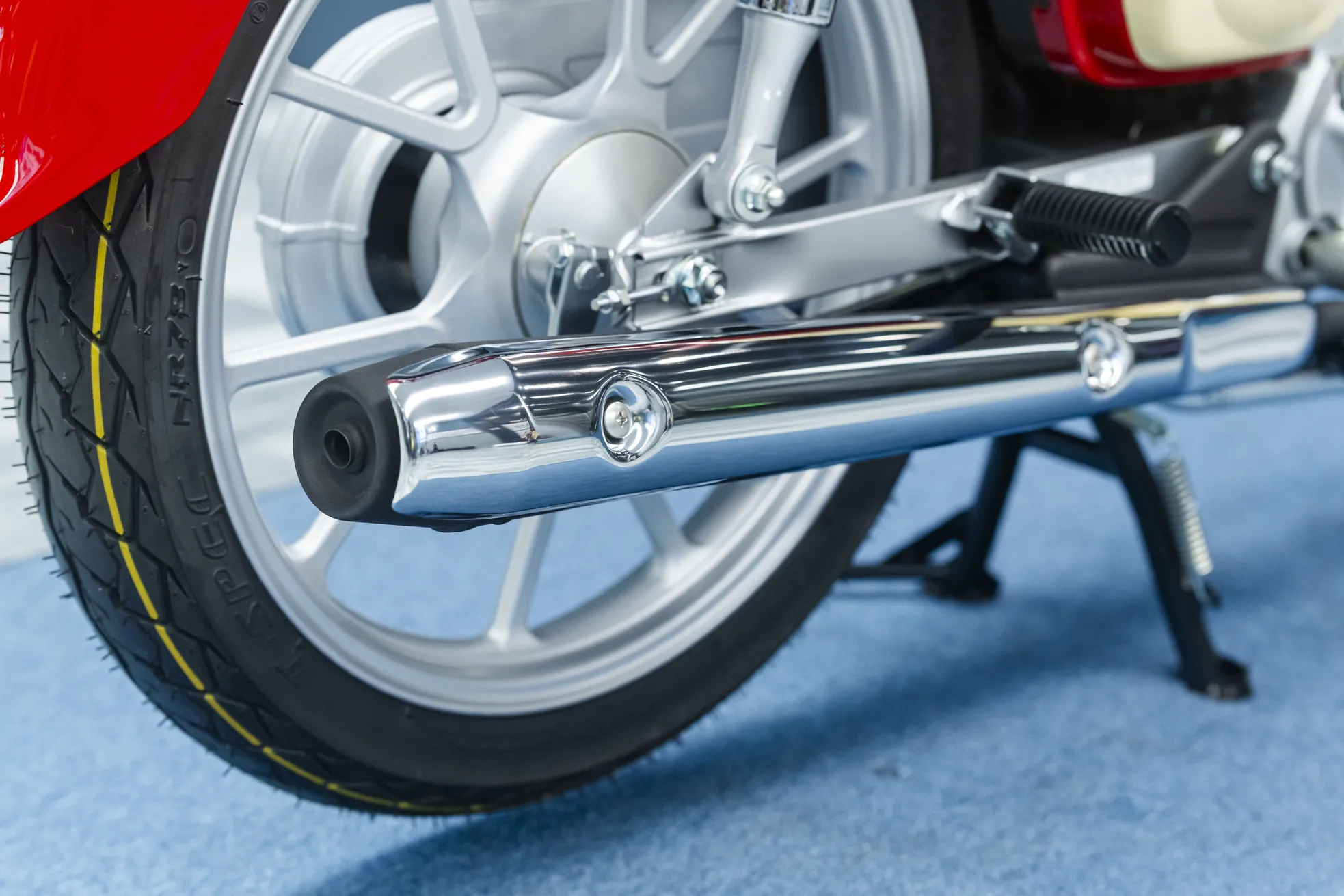 Honda Super Cub bản giới hạn được đưa về Việt Nam ảnh 11