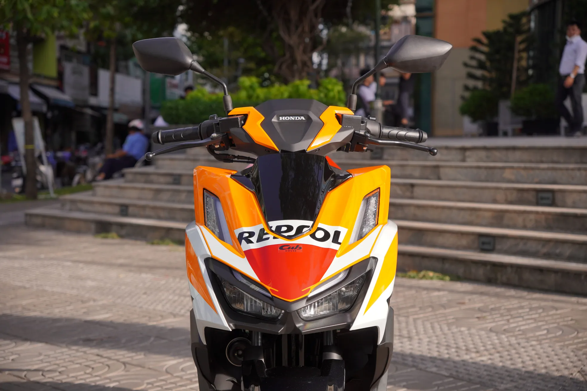Cận cảnh Honda Vario bản giới hạn Repsol vừa về Việt Nam ảnh 6